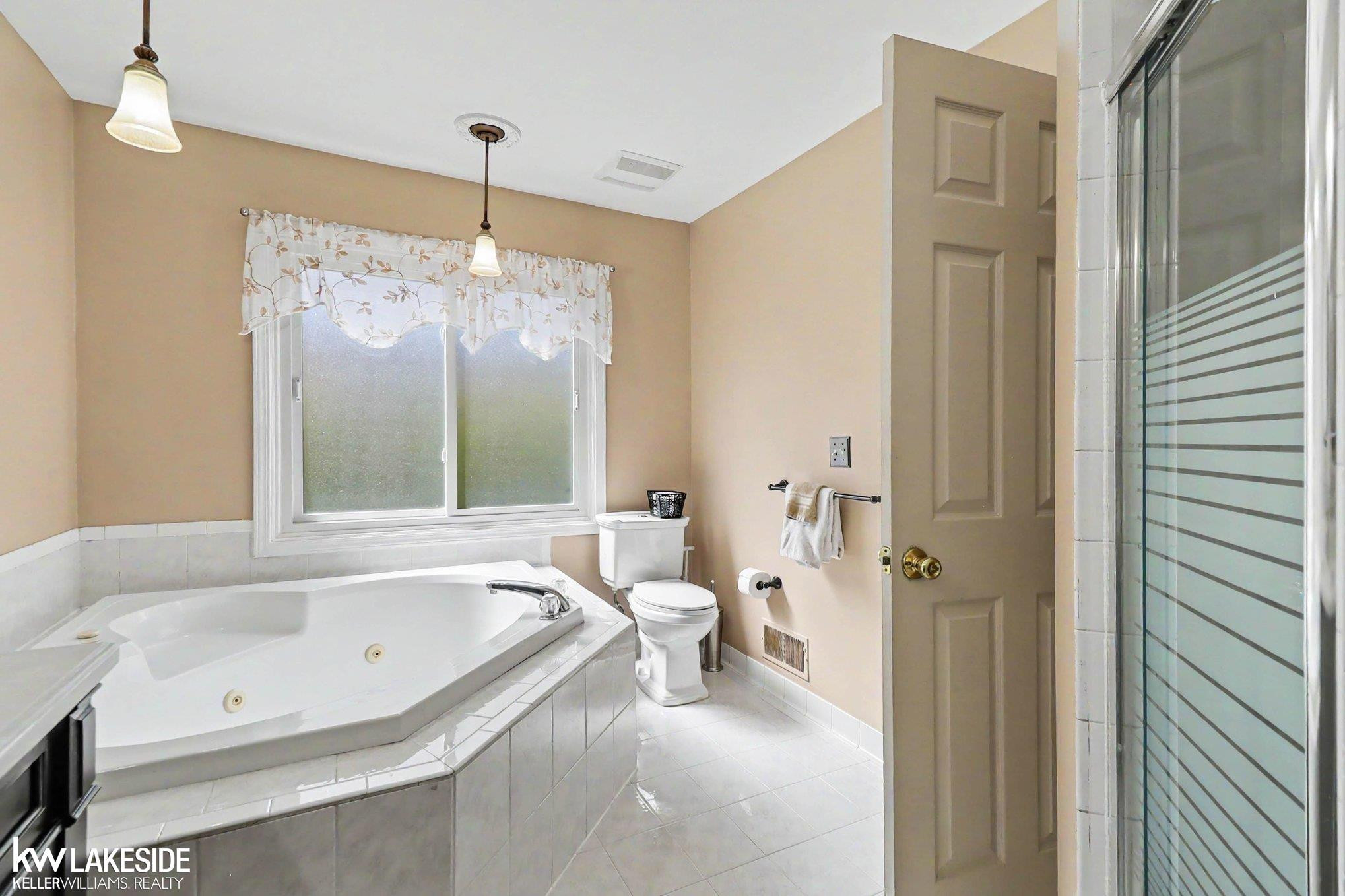 47619 Lamplighter Trail, Macomb, MI 48044 — Photo 28