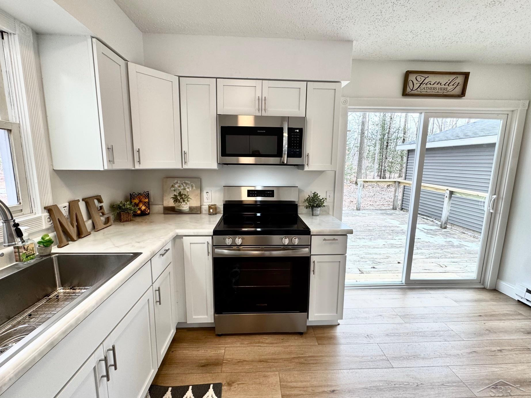 219 S Nine Mile Road, Midland, MI 48640 — Photo 6