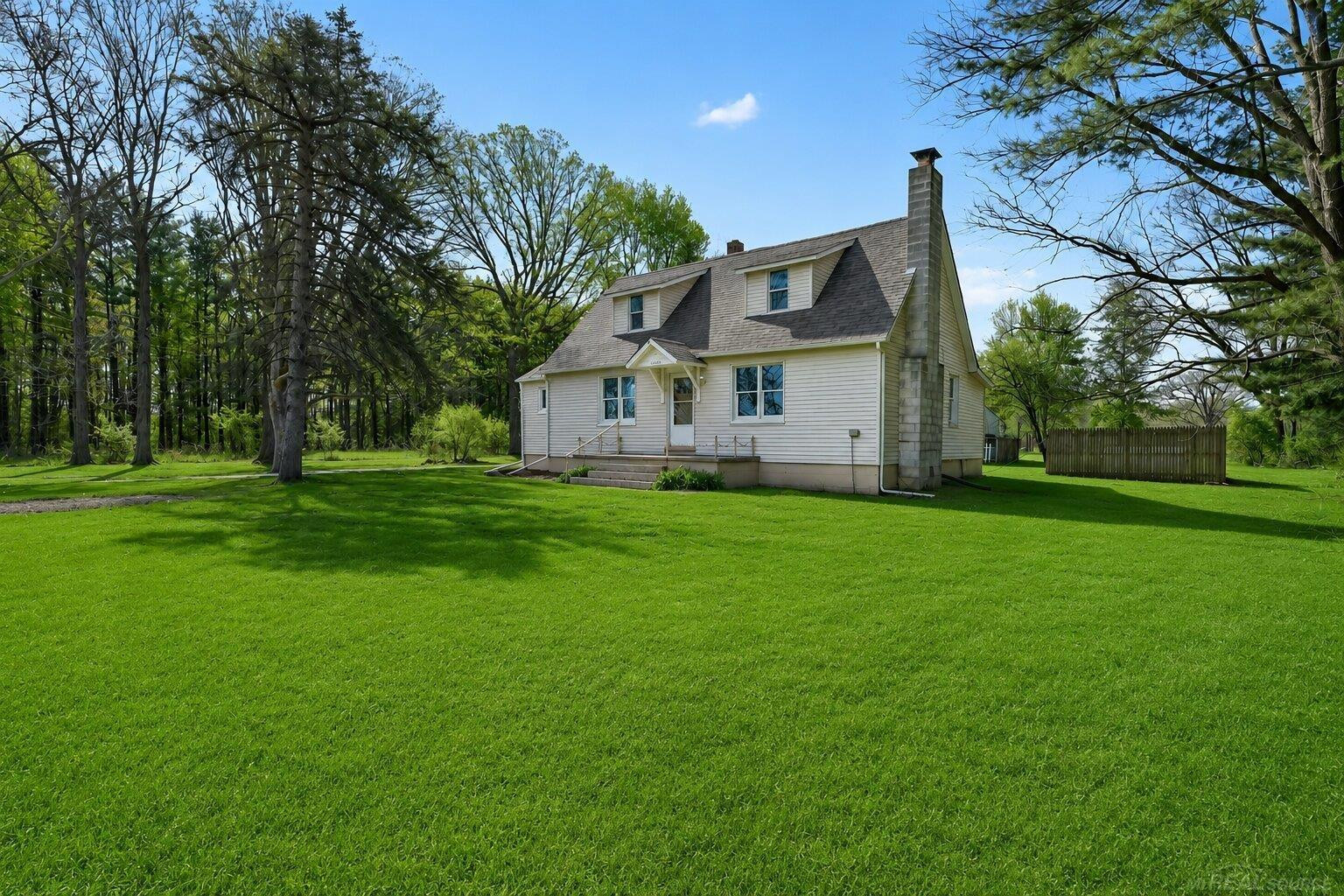 15029 Terry Road, Capac, MI 48002 — Photo 2