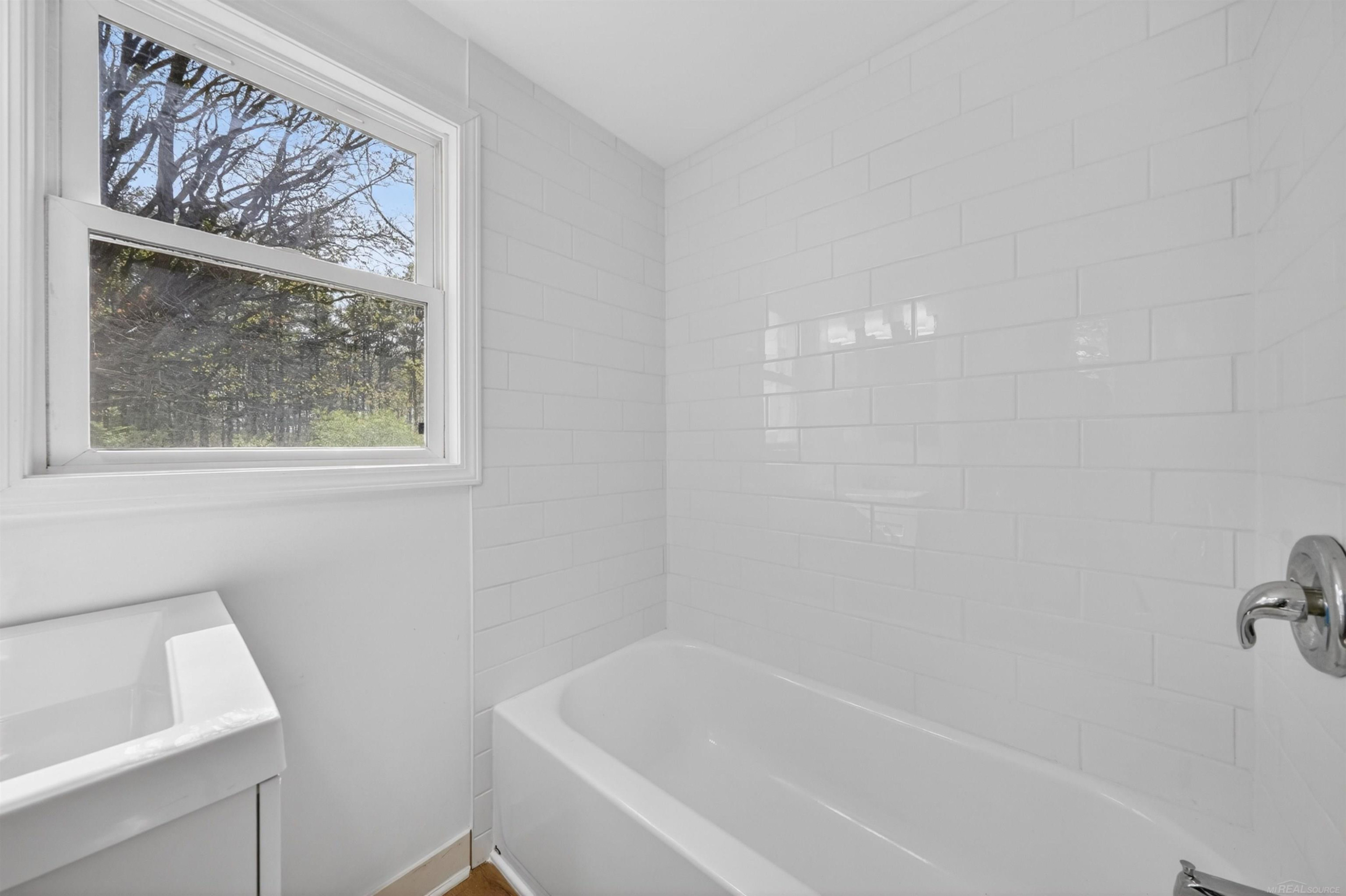 15029 Terry Road, Capac, MI 48002 — Photo 38