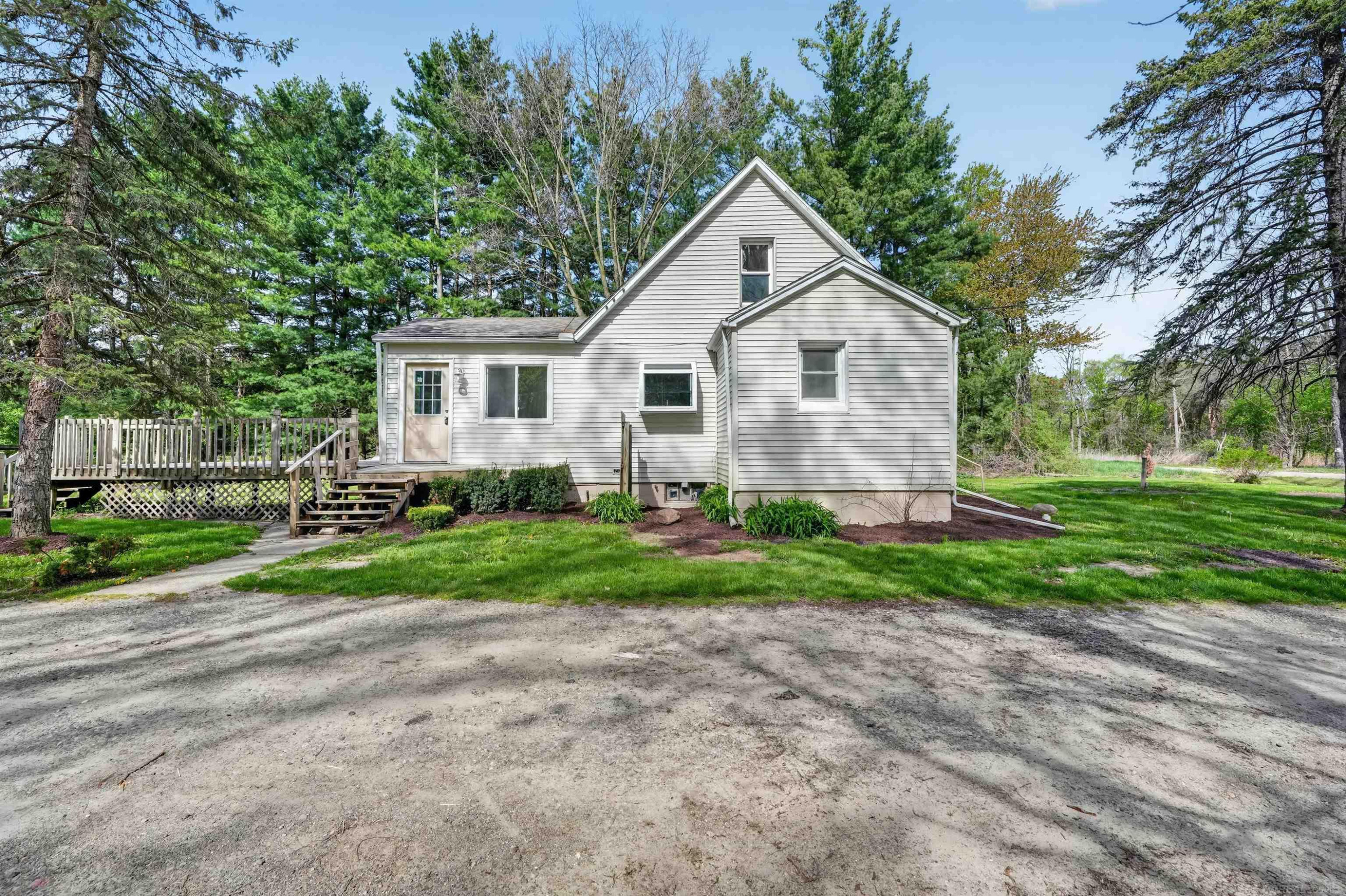 15029 Terry Road, Capac, MI 48002 — Photo 46