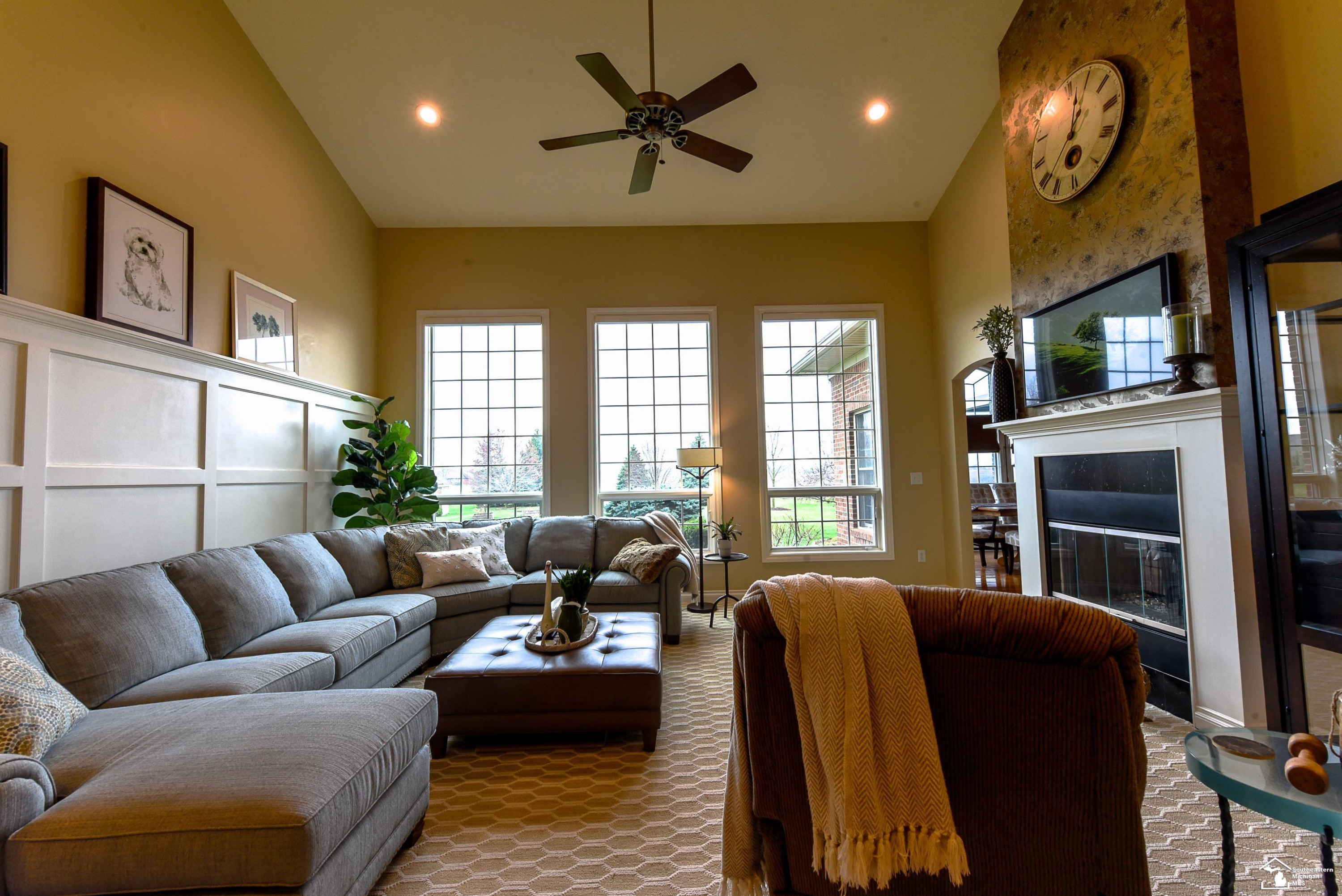 327 Pebble Beach Drive, Monroe, MI 48162 — Photo 11