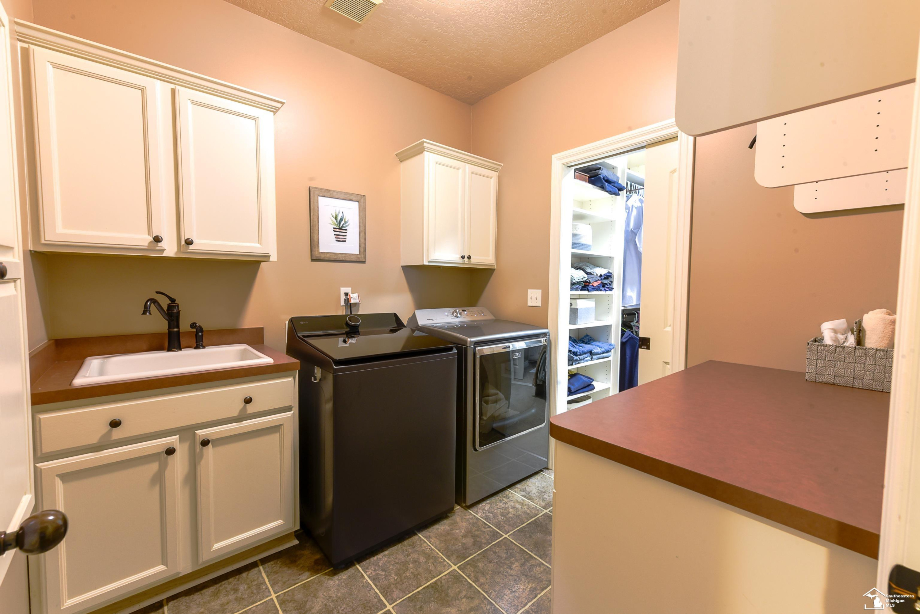 327 Pebble Beach Drive, Monroe, MI 48162 — Photo 31