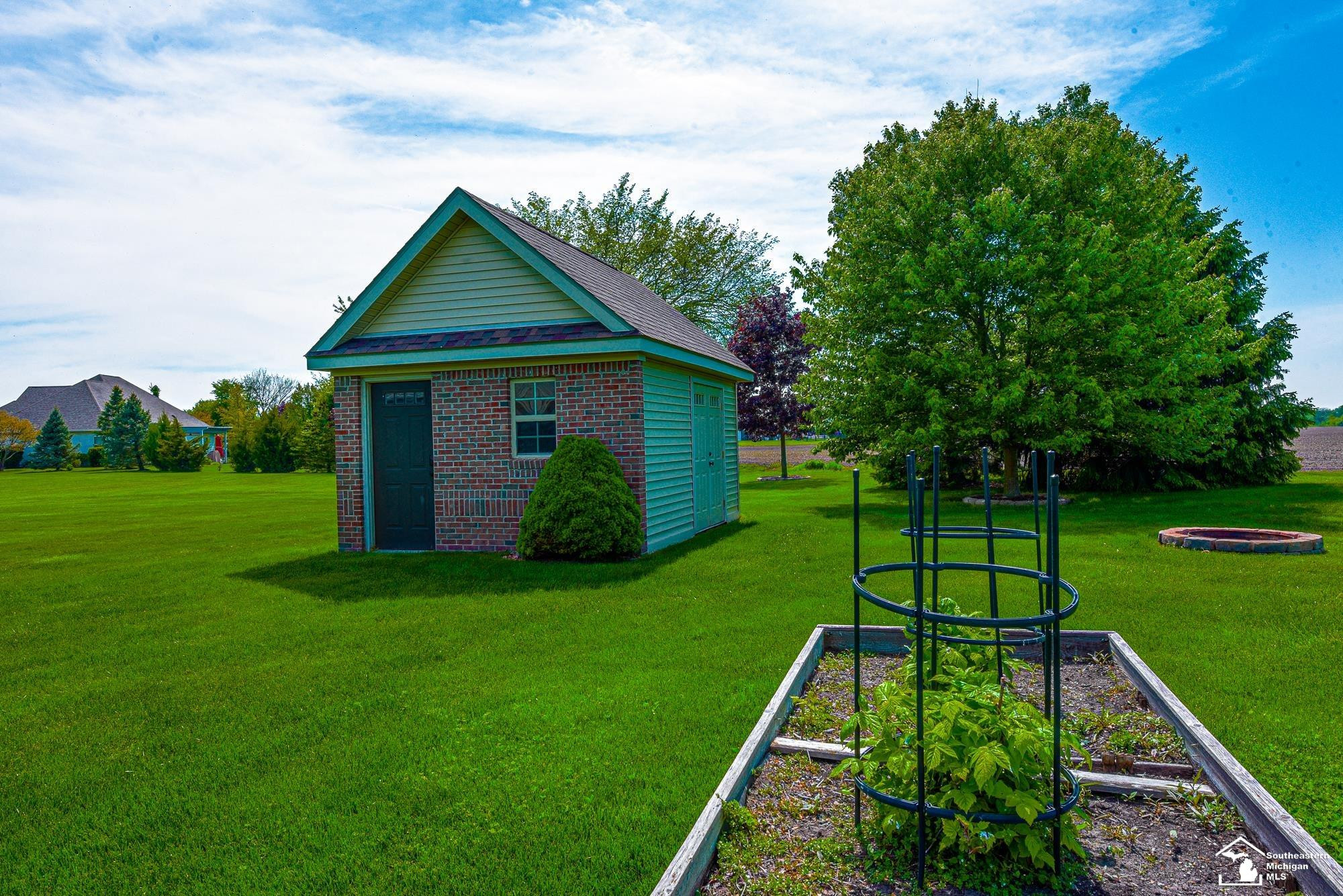 327 Pebble Beach Drive, Monroe, MI 48162 — Photo 53