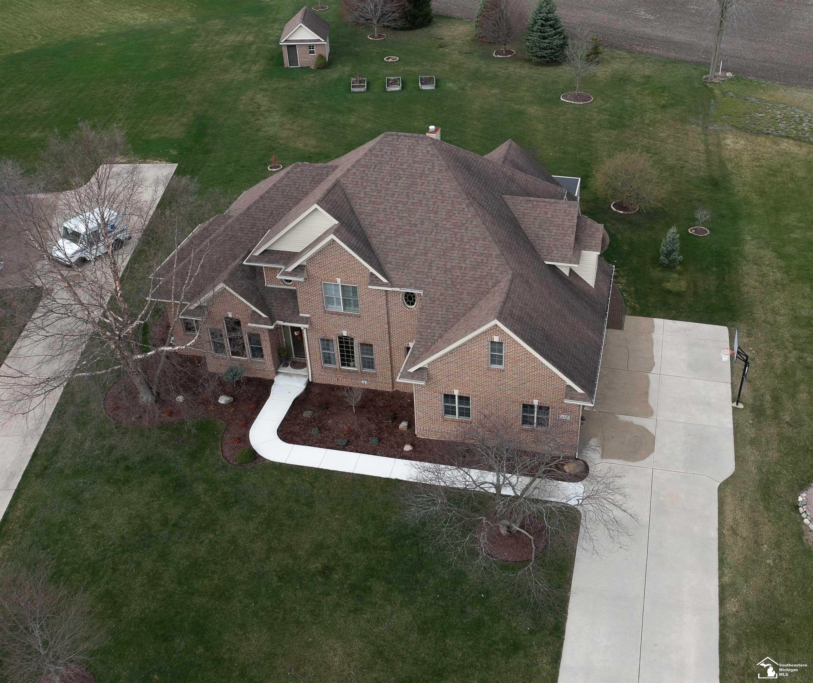 327 Pebble Beach Drive, Monroe, MI 48162 — Photo 55