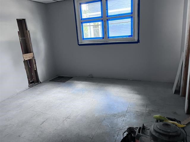 410 E fourth Street, Flint, MI 48503 — Photo 8