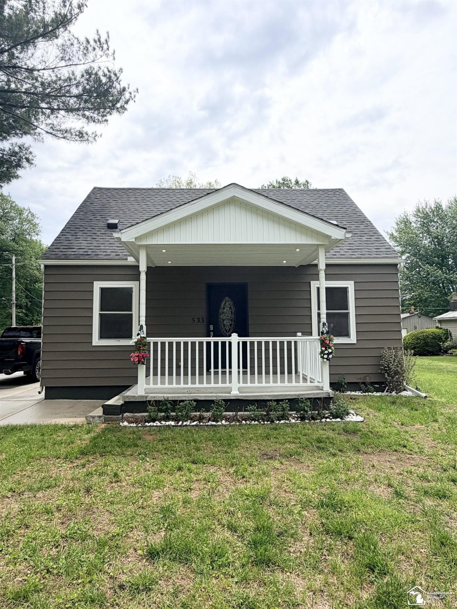 533 Center Street, Carleton, MI 48117