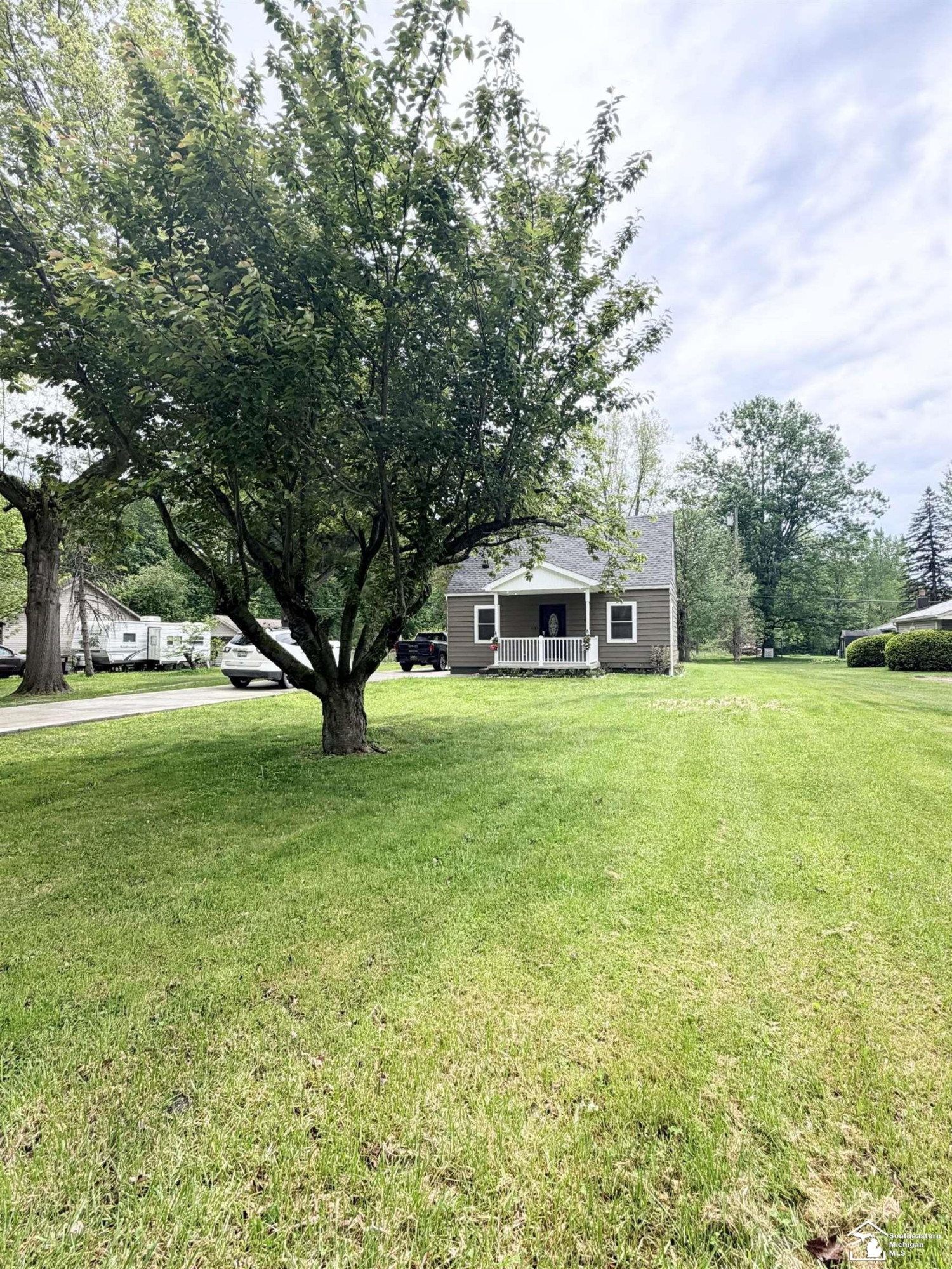 533 Center Street, Carleton, MI 48117 — Photo 4