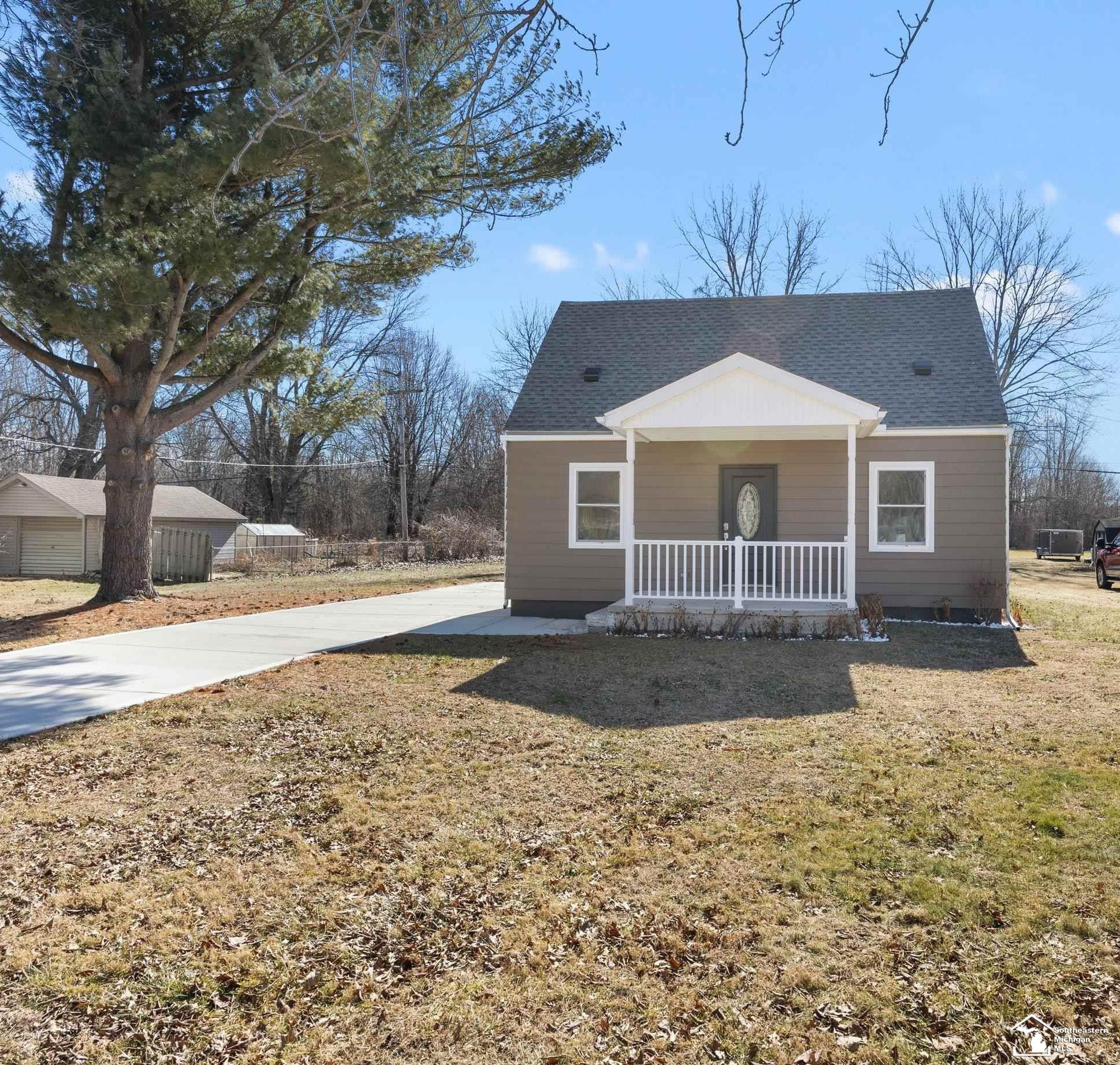 533 Center Street, Carleton, MI 48117 — Photo 6