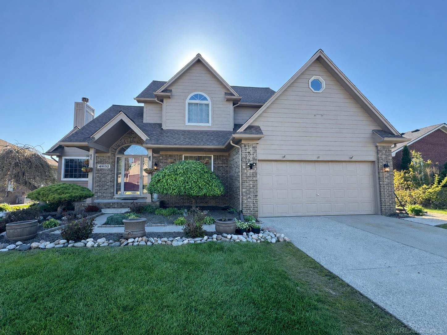 49132 Stratford Drive, Chesterfield, MI 48047 — Photo 2