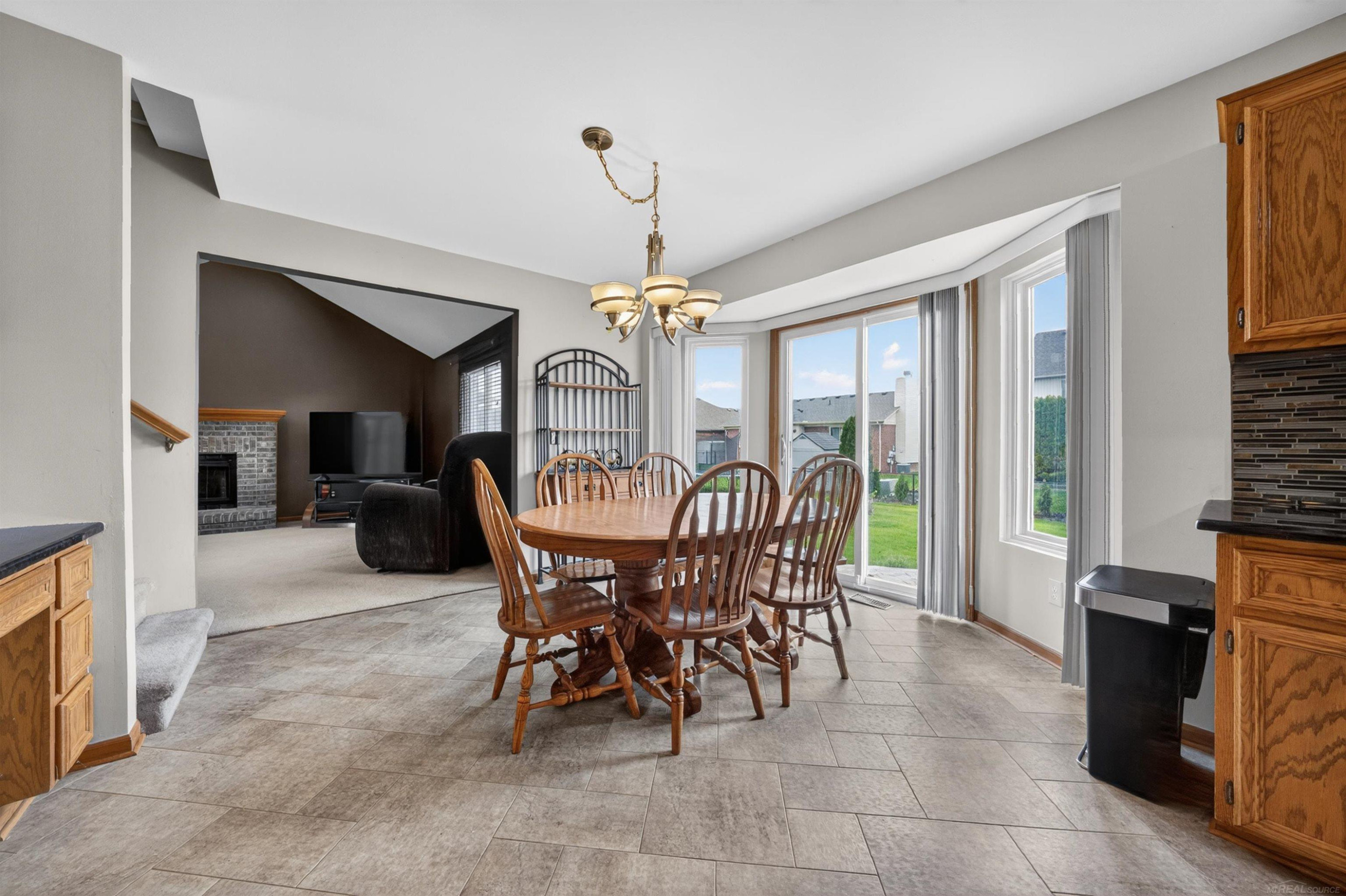 49132 Stratford Drive, Chesterfield, MI 48047 — Photo 12