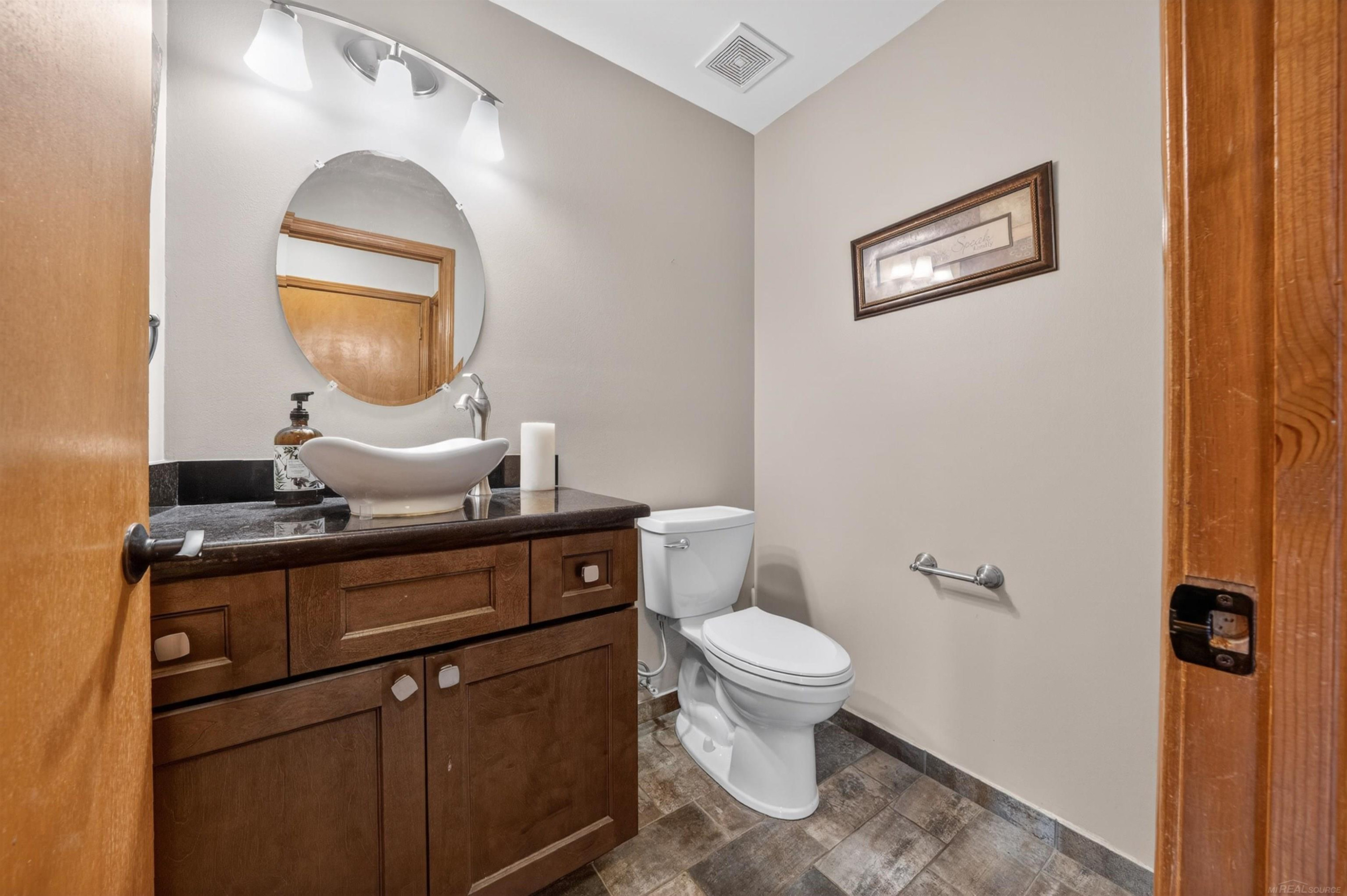 49132 Stratford Drive, Chesterfield, MI 48047 — Photo 15