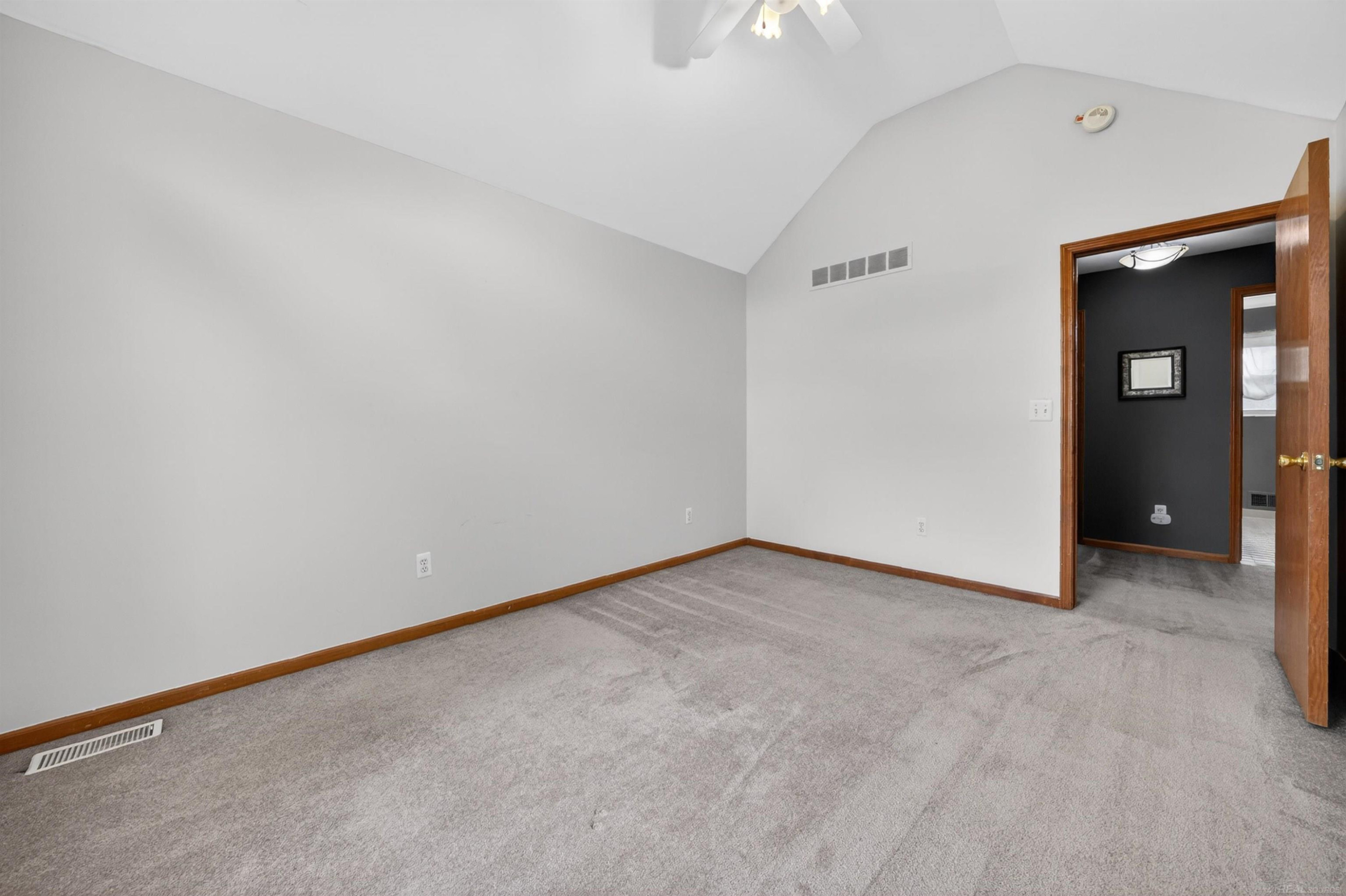 49132 Stratford Drive, Chesterfield, MI 48047 — Photo 32