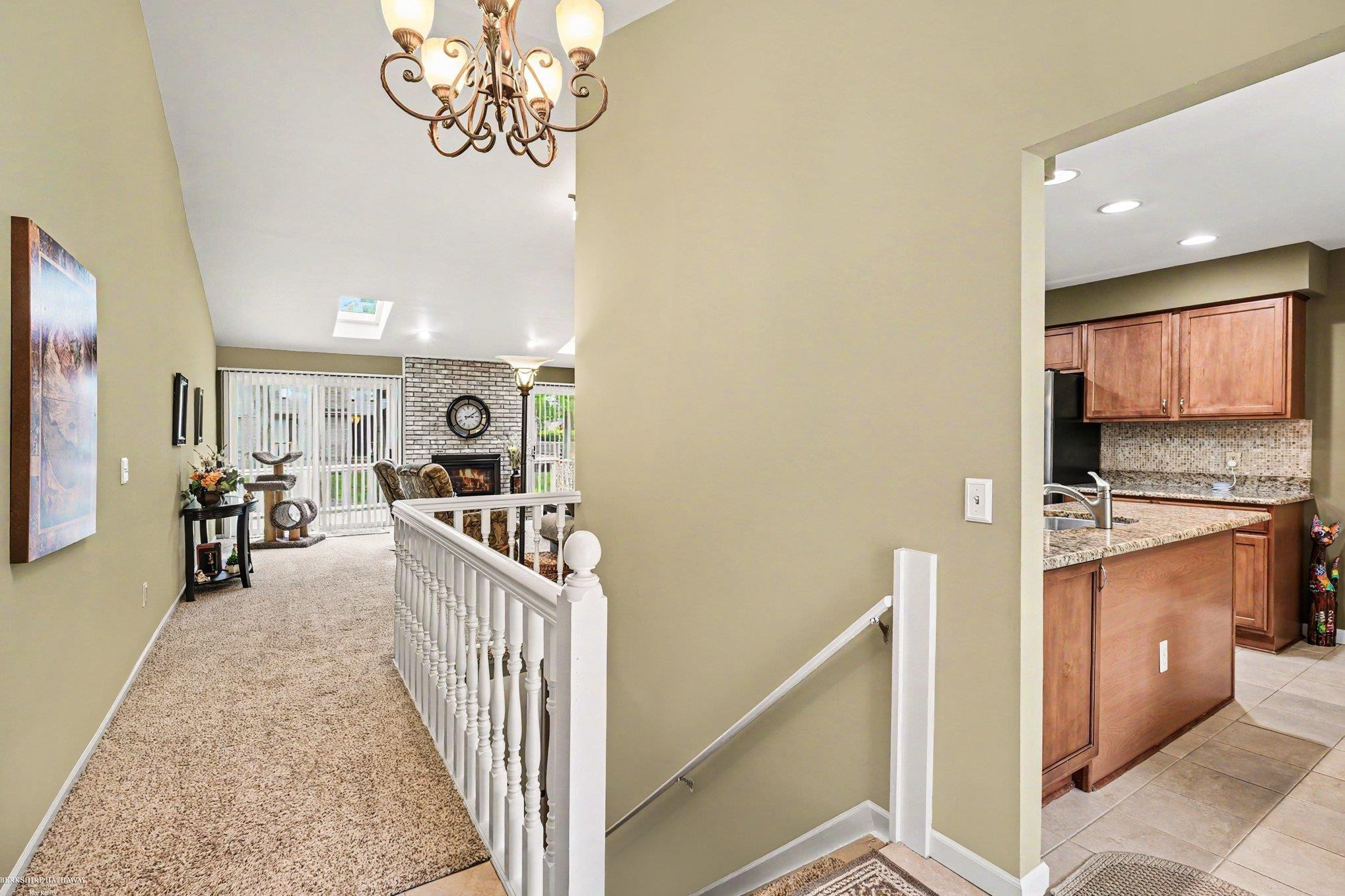 43054 W Kirkwood Drive, Clinton Twp, MI 48038 — Photo 3