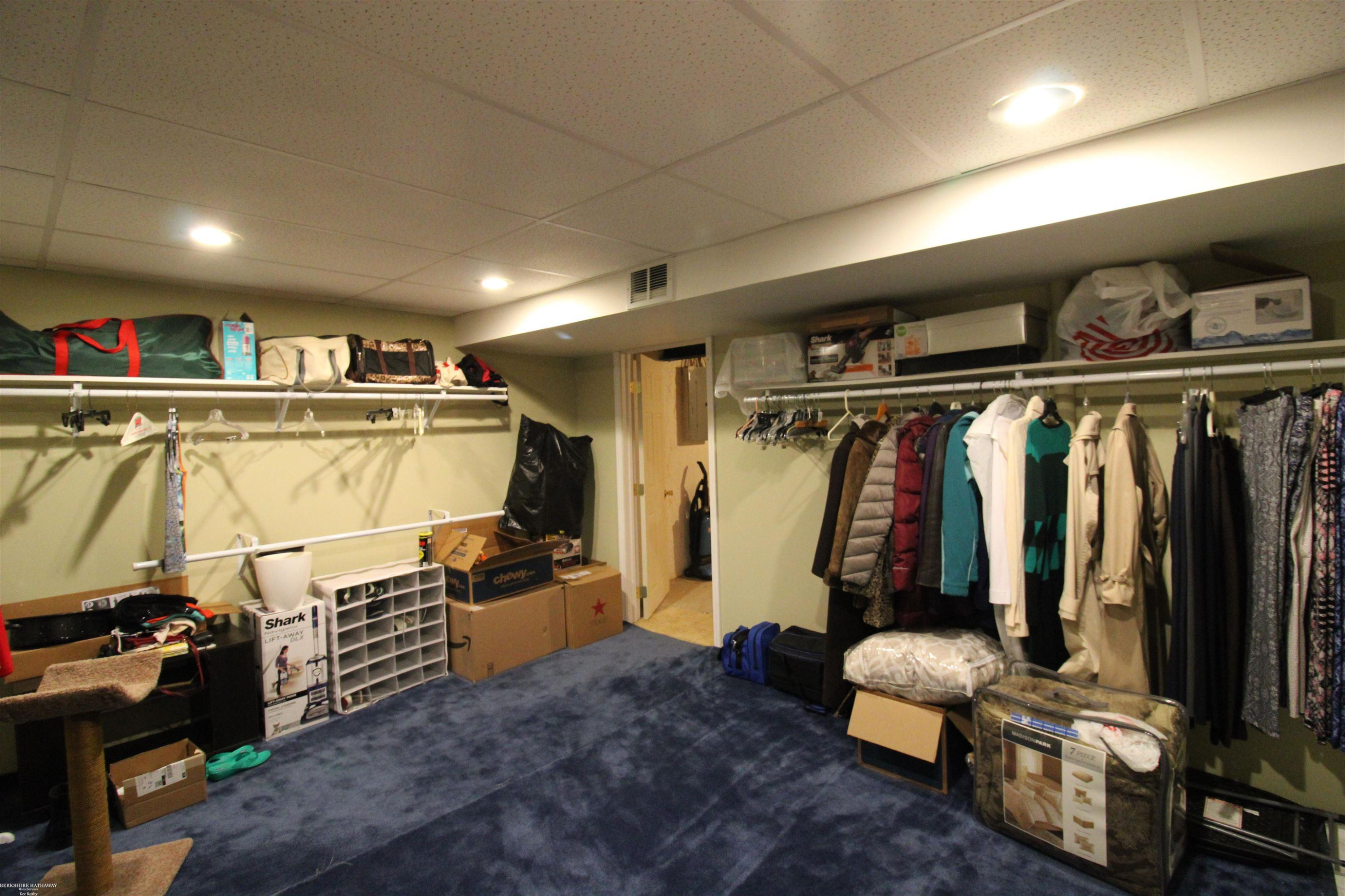 43054 W Kirkwood Drive, Clinton Twp, MI 48038 — Photo 22