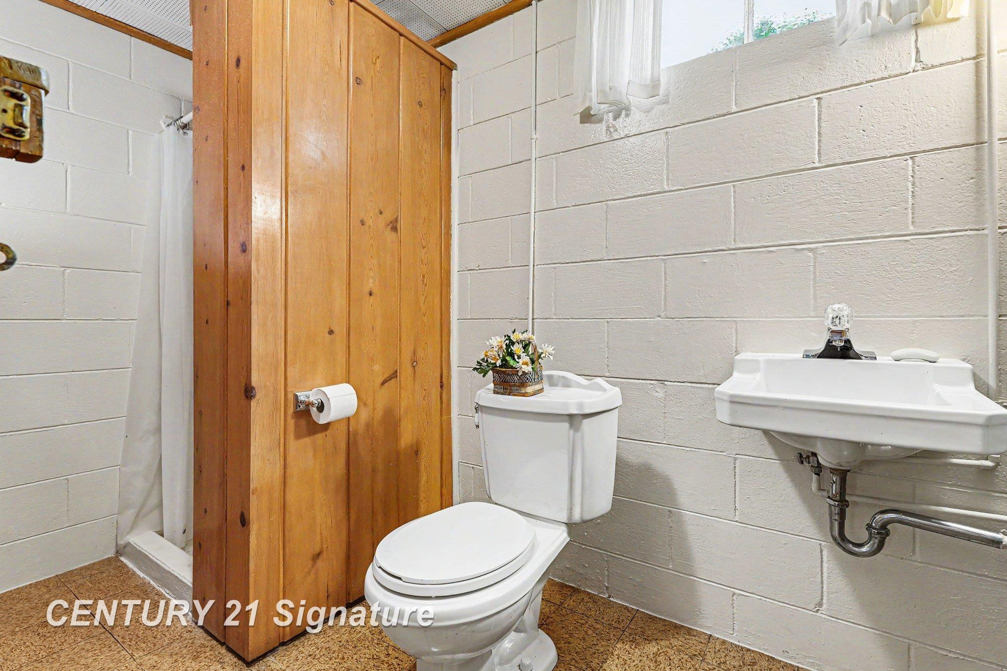 4395 Ann Street, Saginaw, MI 48603 — Photo 18