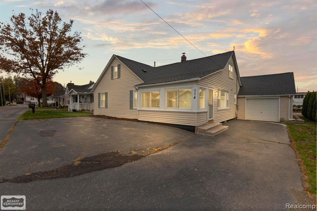 114 Interlochen Drive, Algonac, MI 48001 — Photo 3