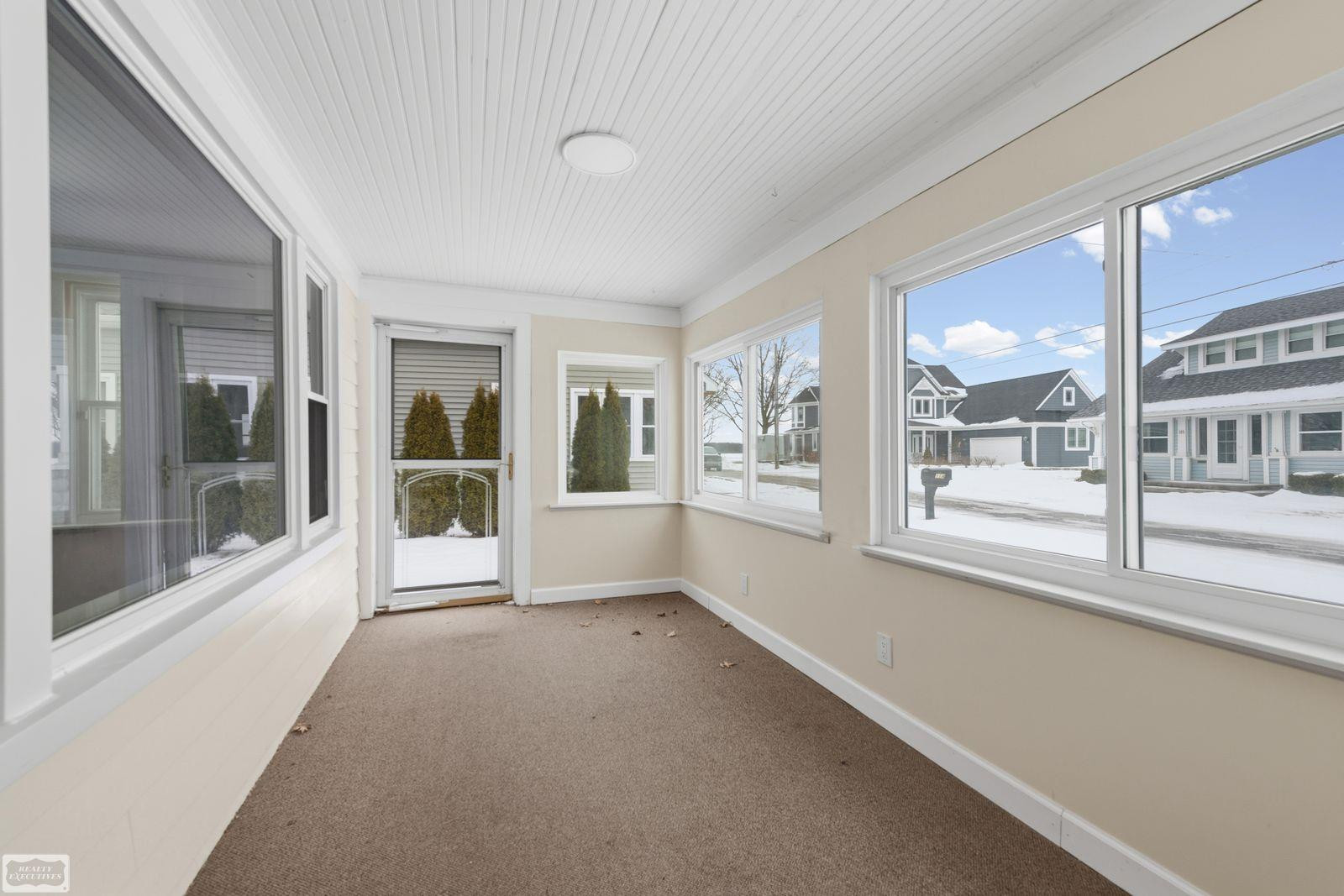 114 Interlochen Drive, Algonac, MI 48001 — Photo 5