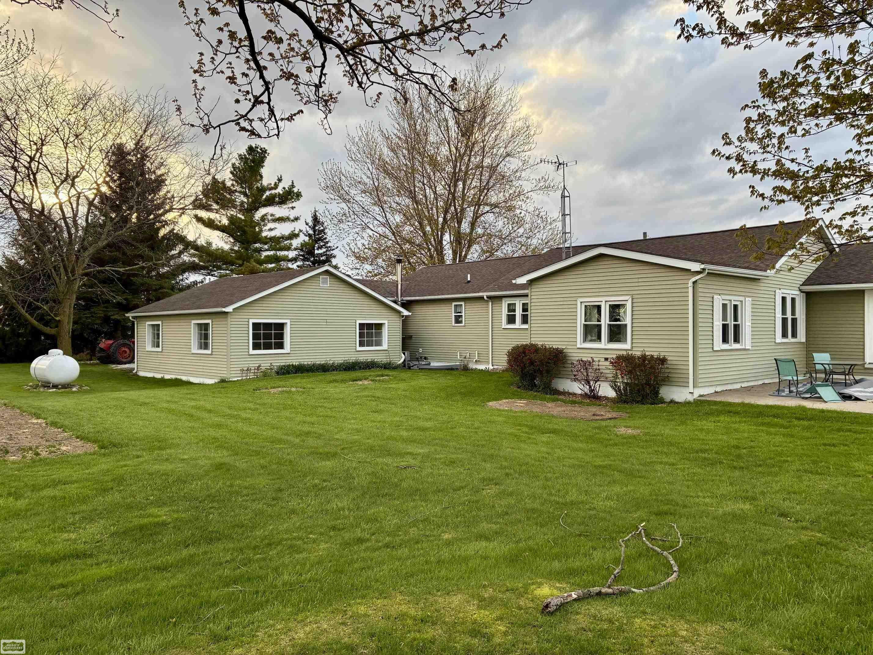 15687 Norman Road, Yale, MI 48097 — Photo 2