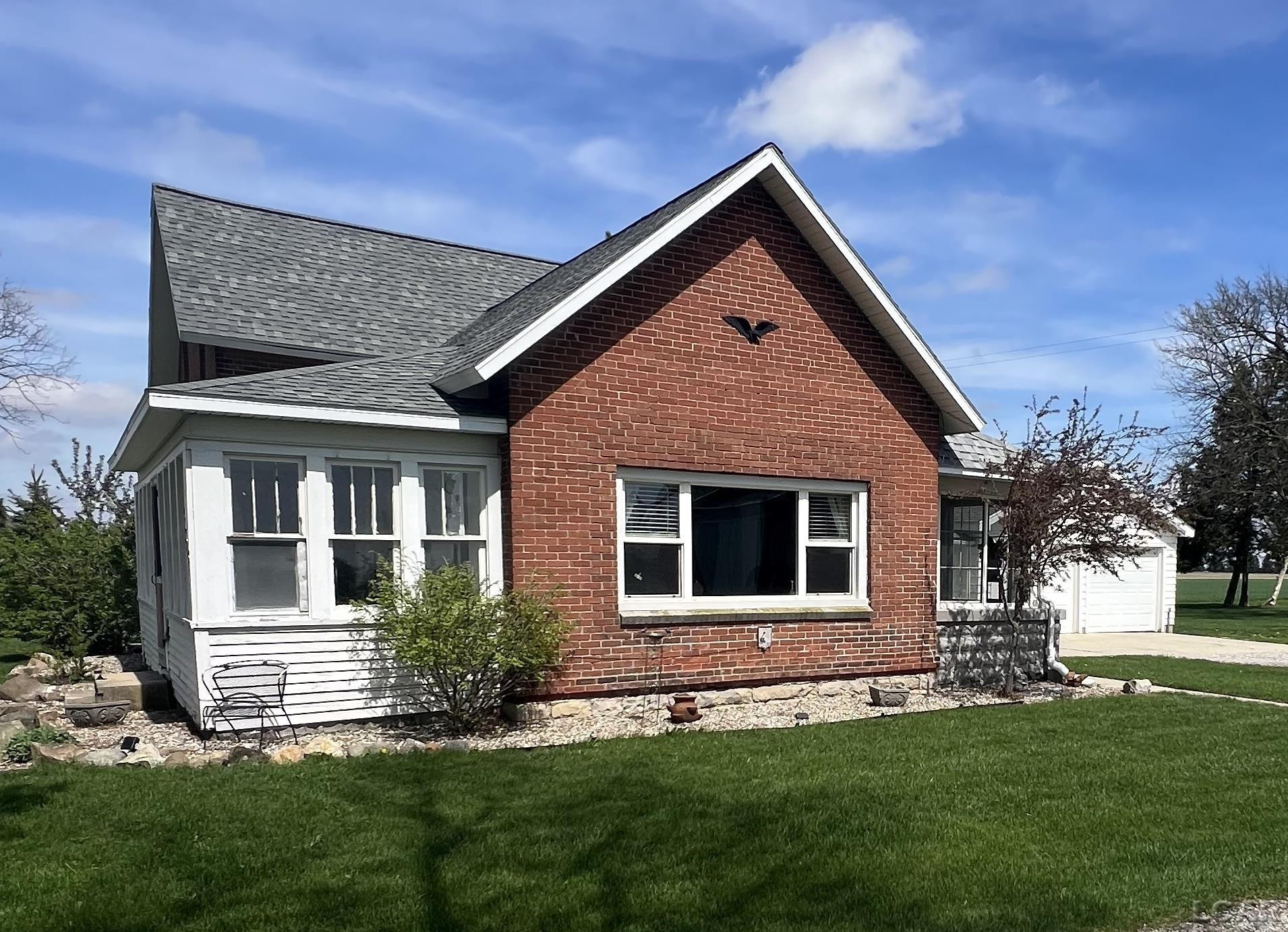 11725 Thompson Highway, Blissfield, MI 49228