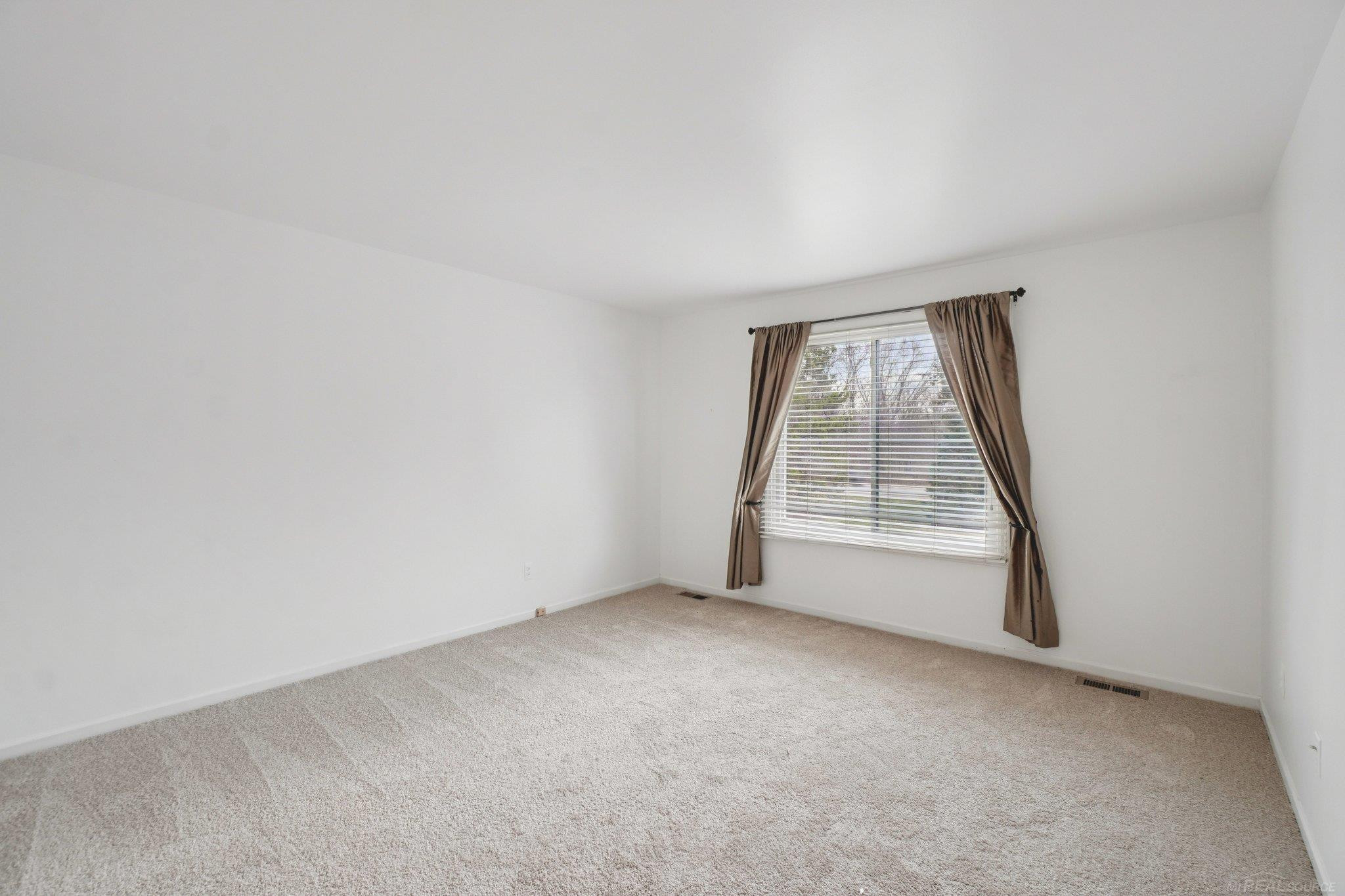 2799 Lochmoor Boulevard, Lake Orion, MI — Photo 28