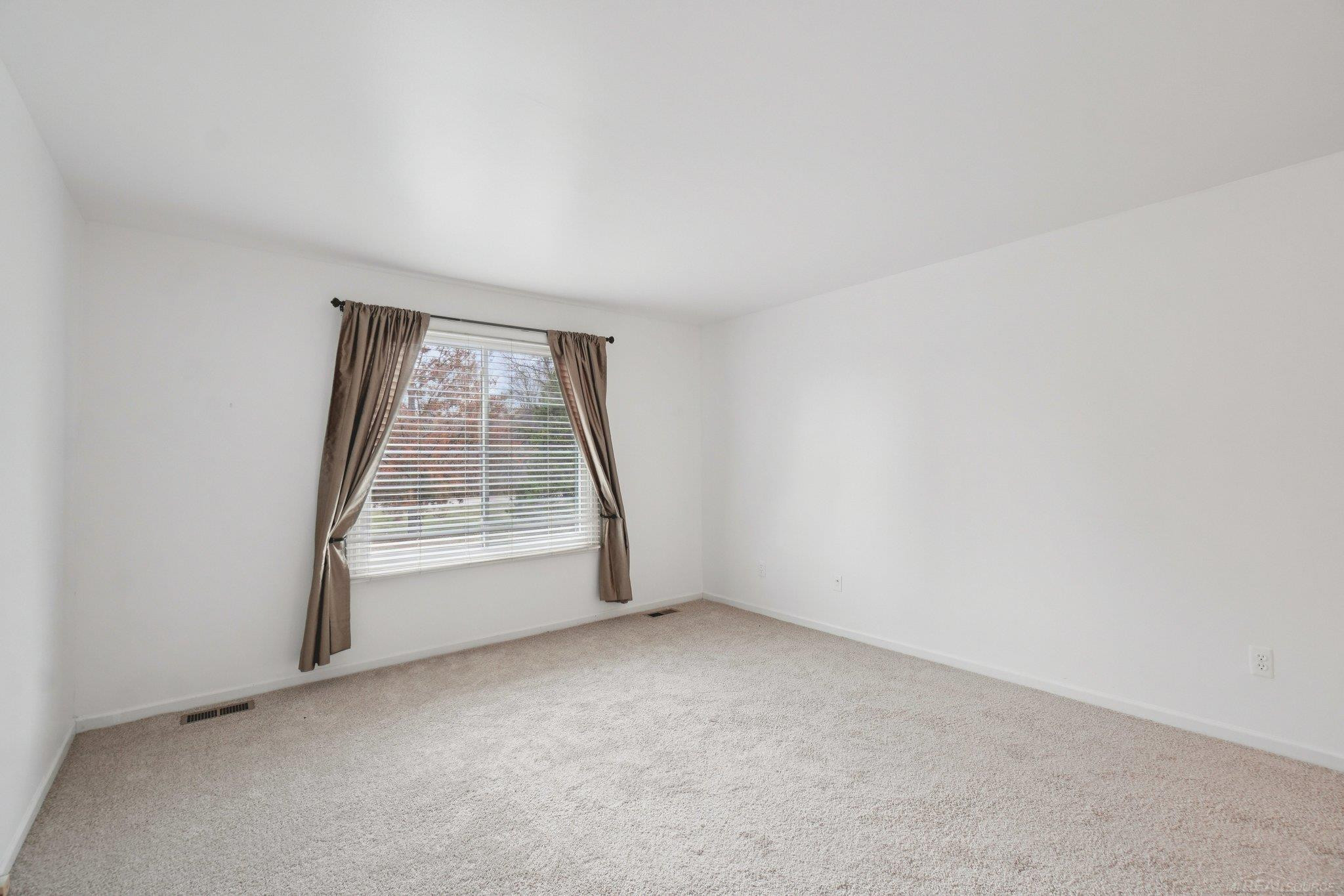 2799 Lochmoor Boulevard, Lake Orion, MI — Photo 30
