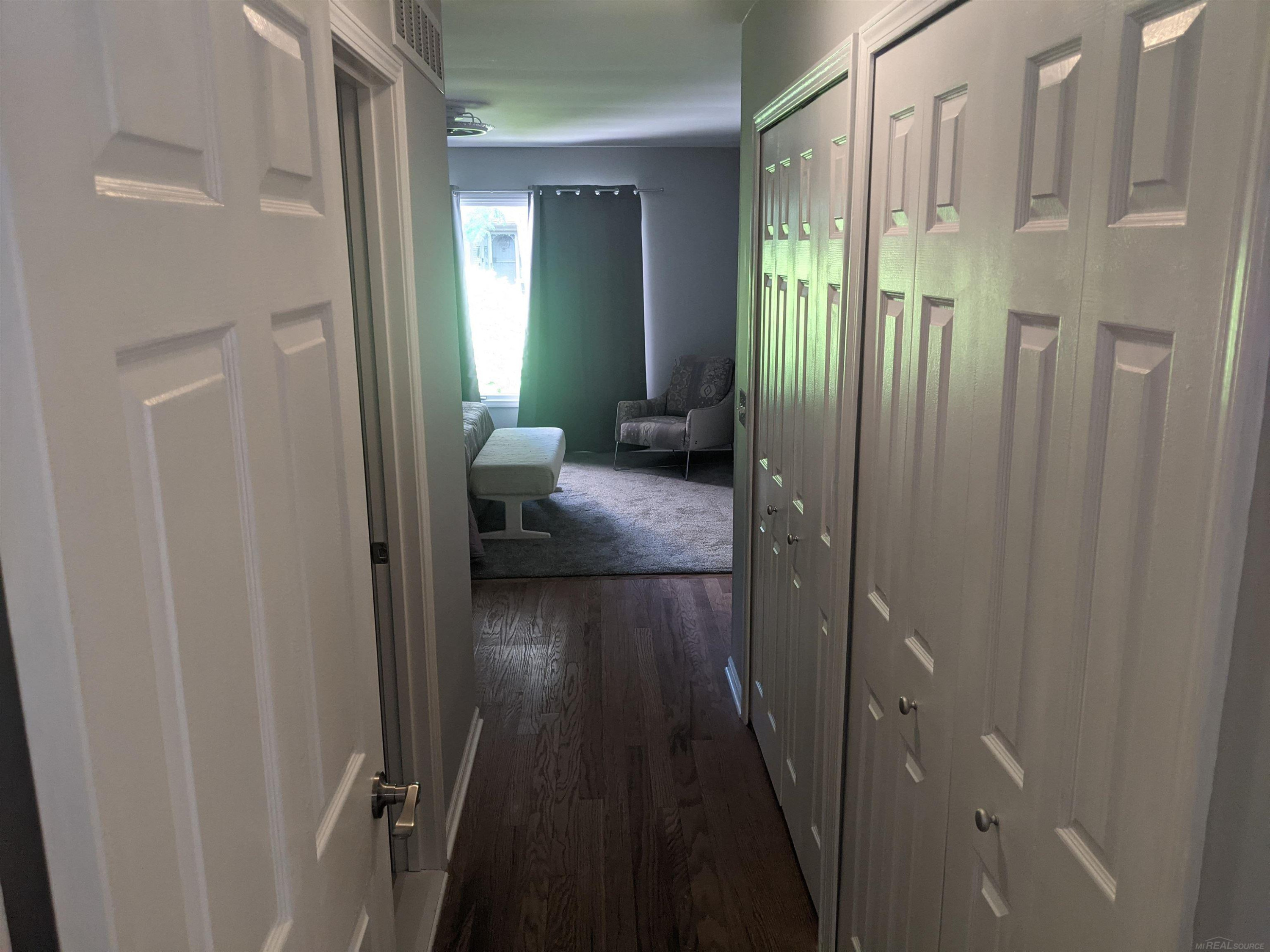 43064 W Kirkwood Drive, Clinton Twp, MI 48038 — Photo 9