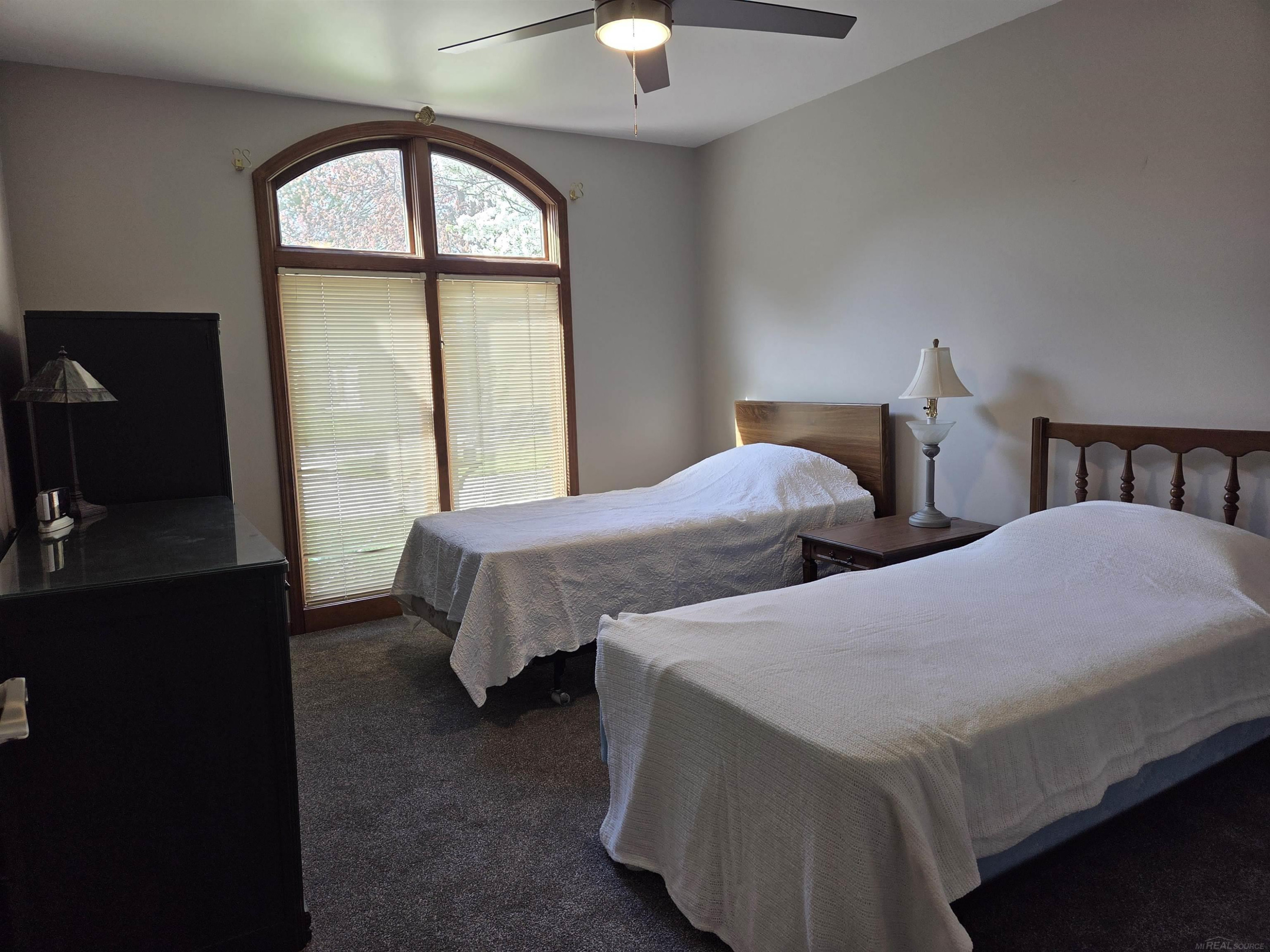 43064 W Kirkwood Drive, Clinton Twp, MI 48038 — Photo 12