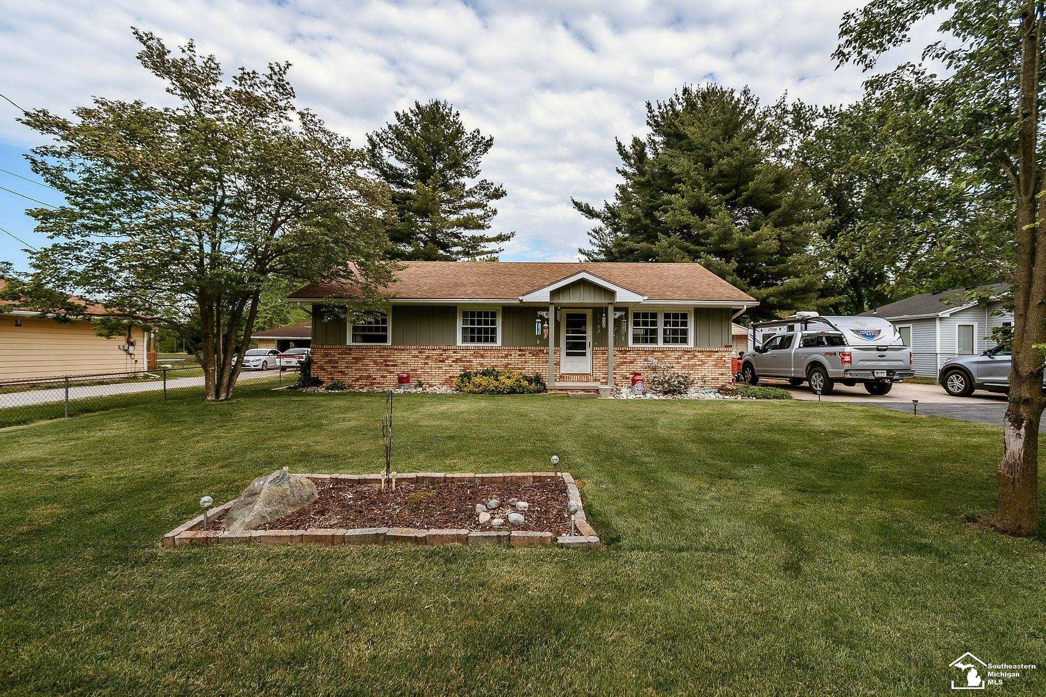 7502 Wilfred Drive, Temperance, MI 48182 — Photo 2