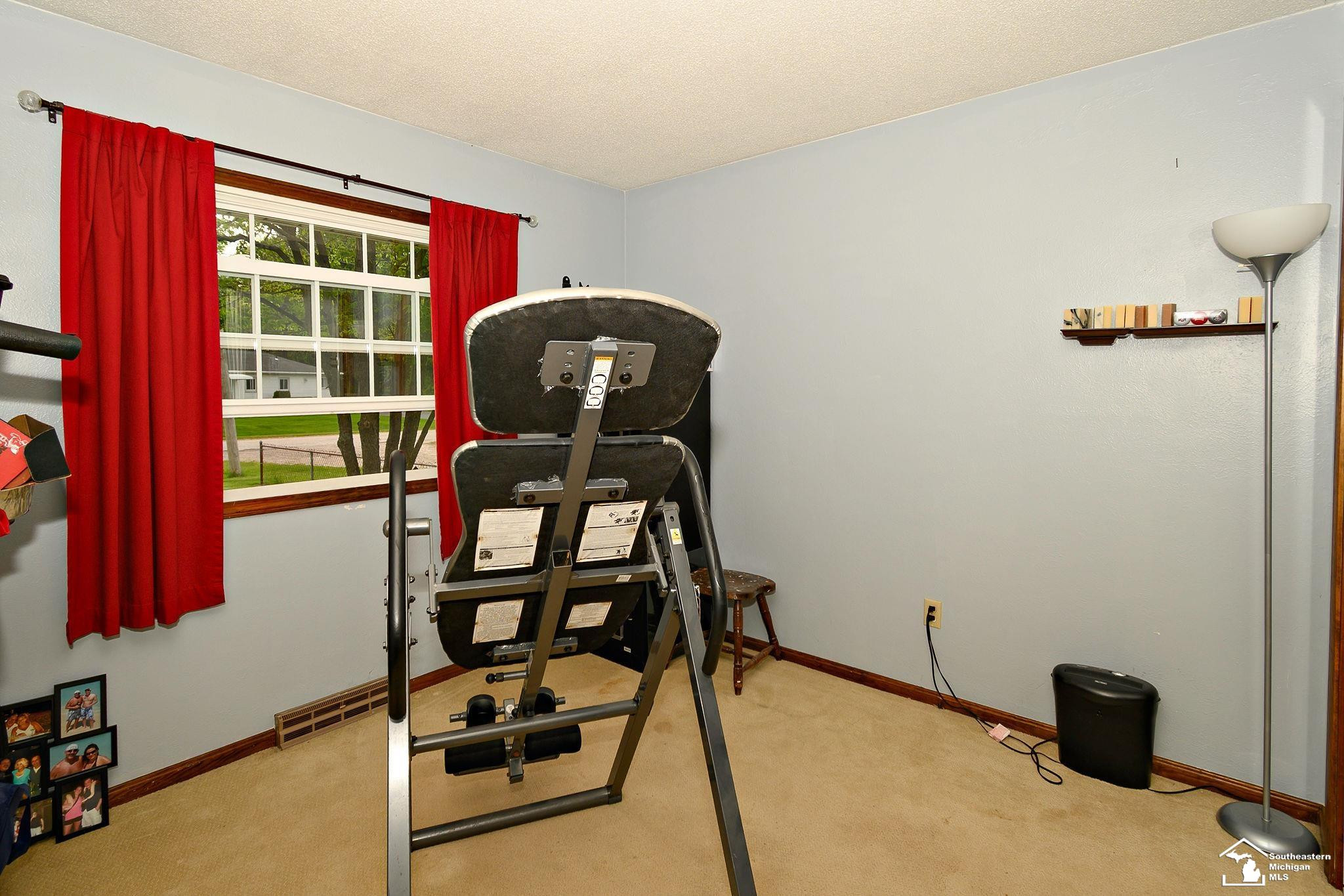 7502 Wilfred Drive, Temperance, MI 48182 — Photo 10
