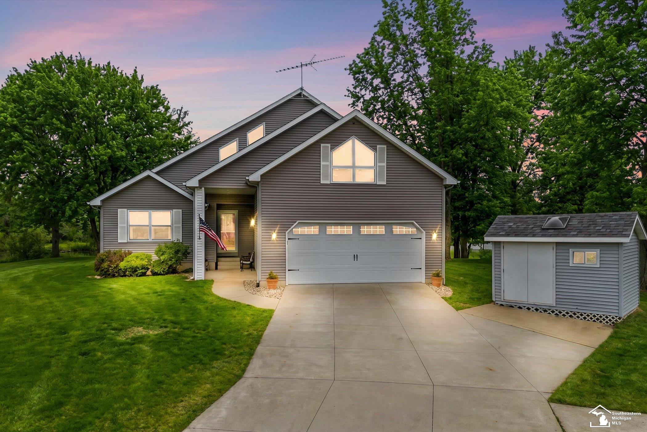 8085 Wadding Drive, Onsted, MI 49265 — Photo 2