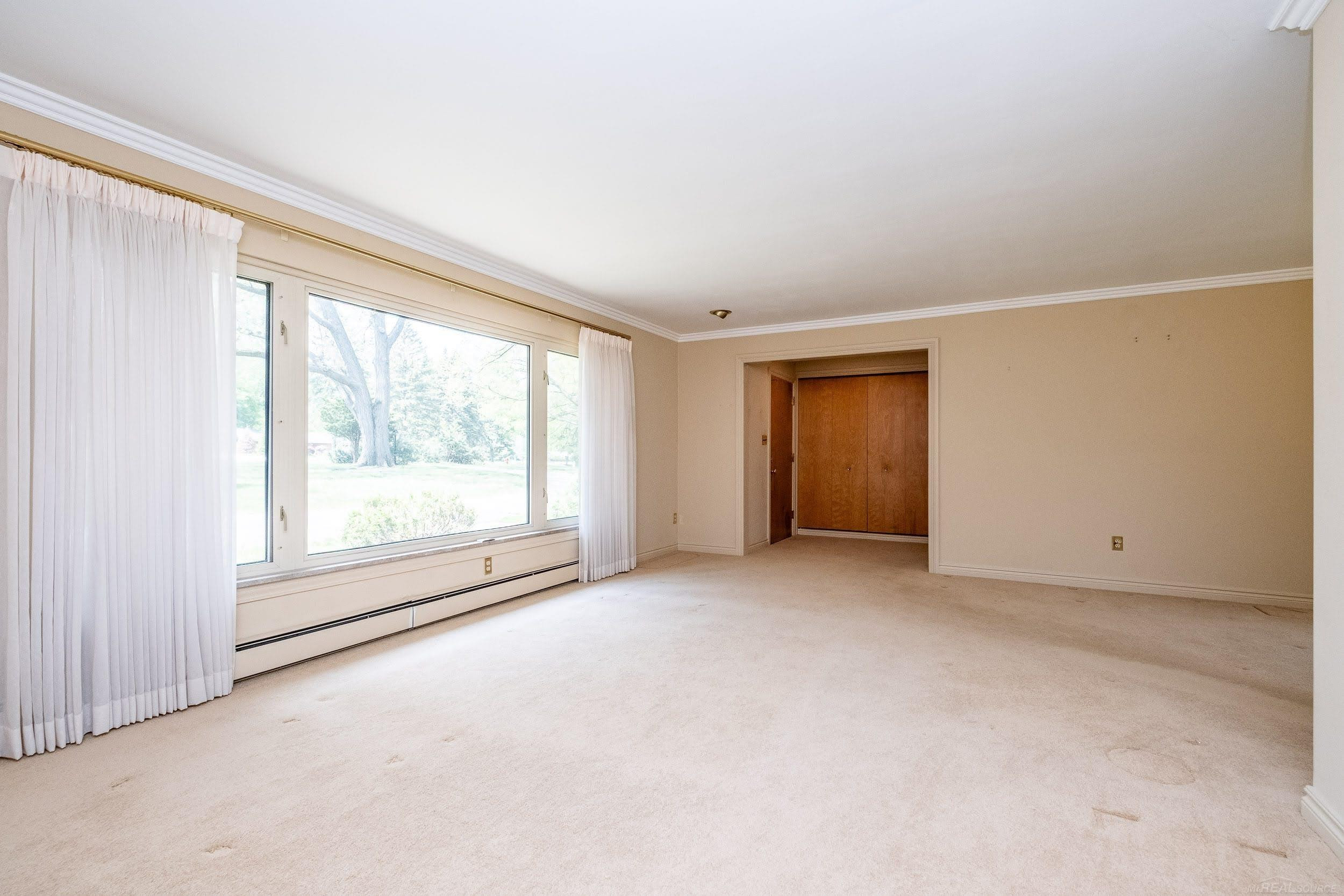 2800 Tewksbury Drive, Troy, MI 48098 — Photo 11
