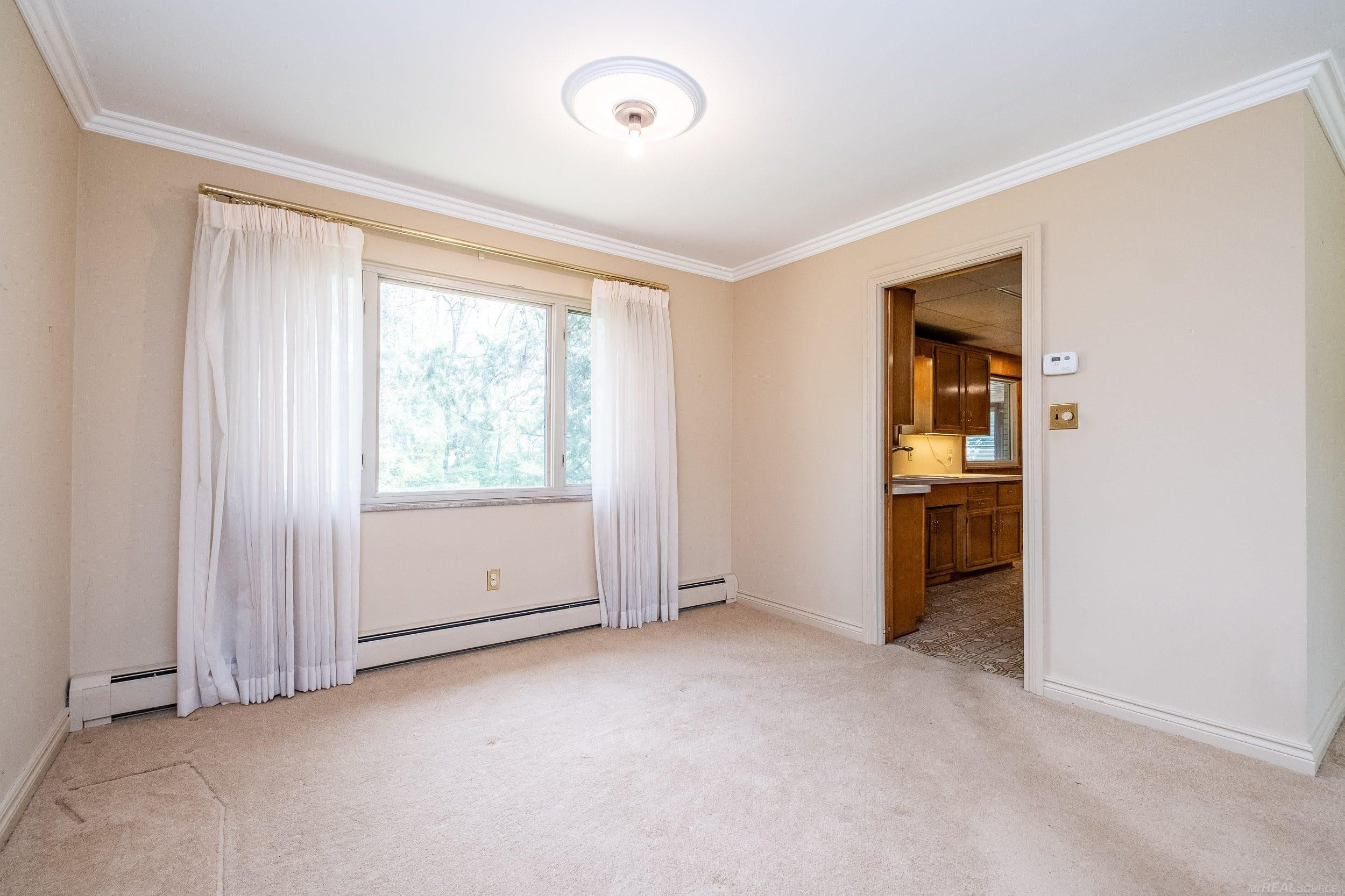 2800 Tewksbury Drive, Troy, MI 48098 — Photo 13