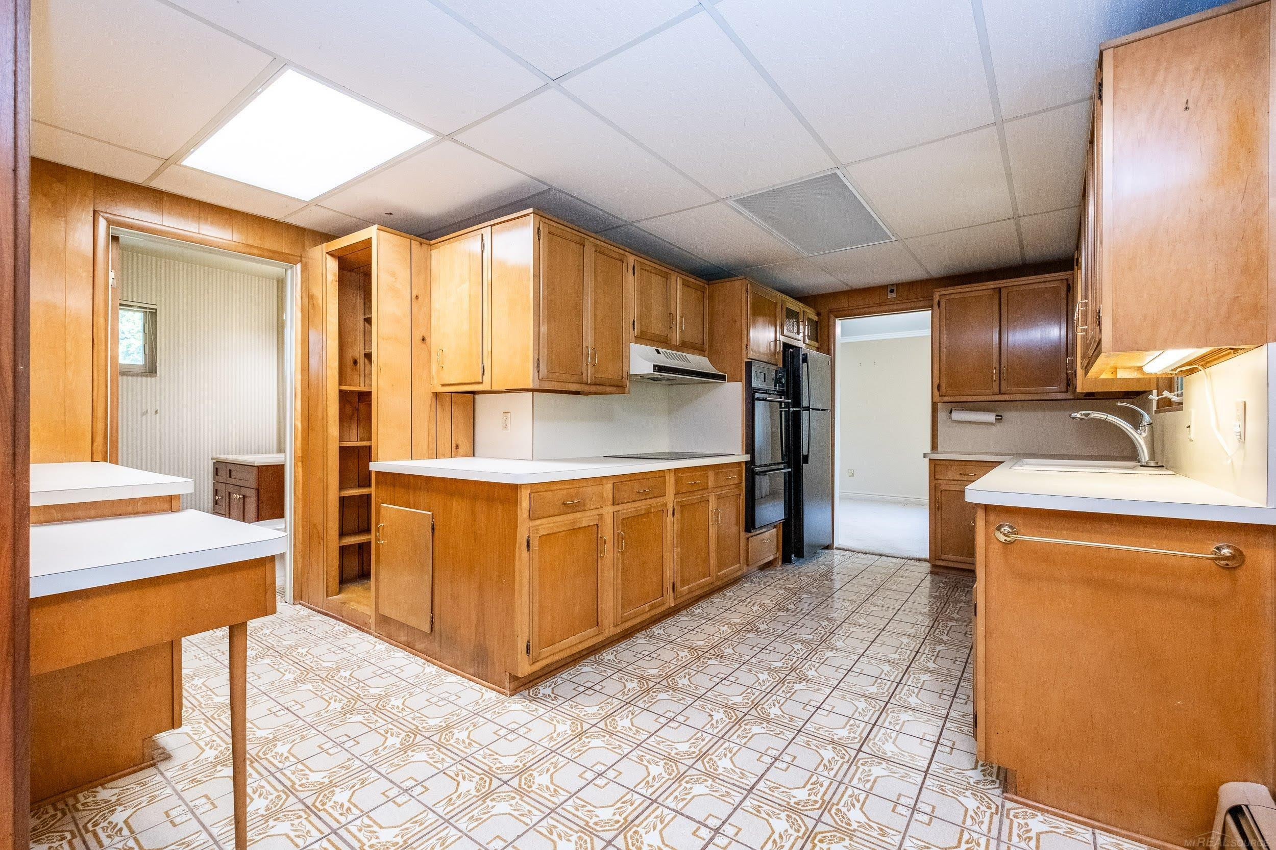 2800 Tewksbury Drive, Troy, MI 48098 — Photo 19