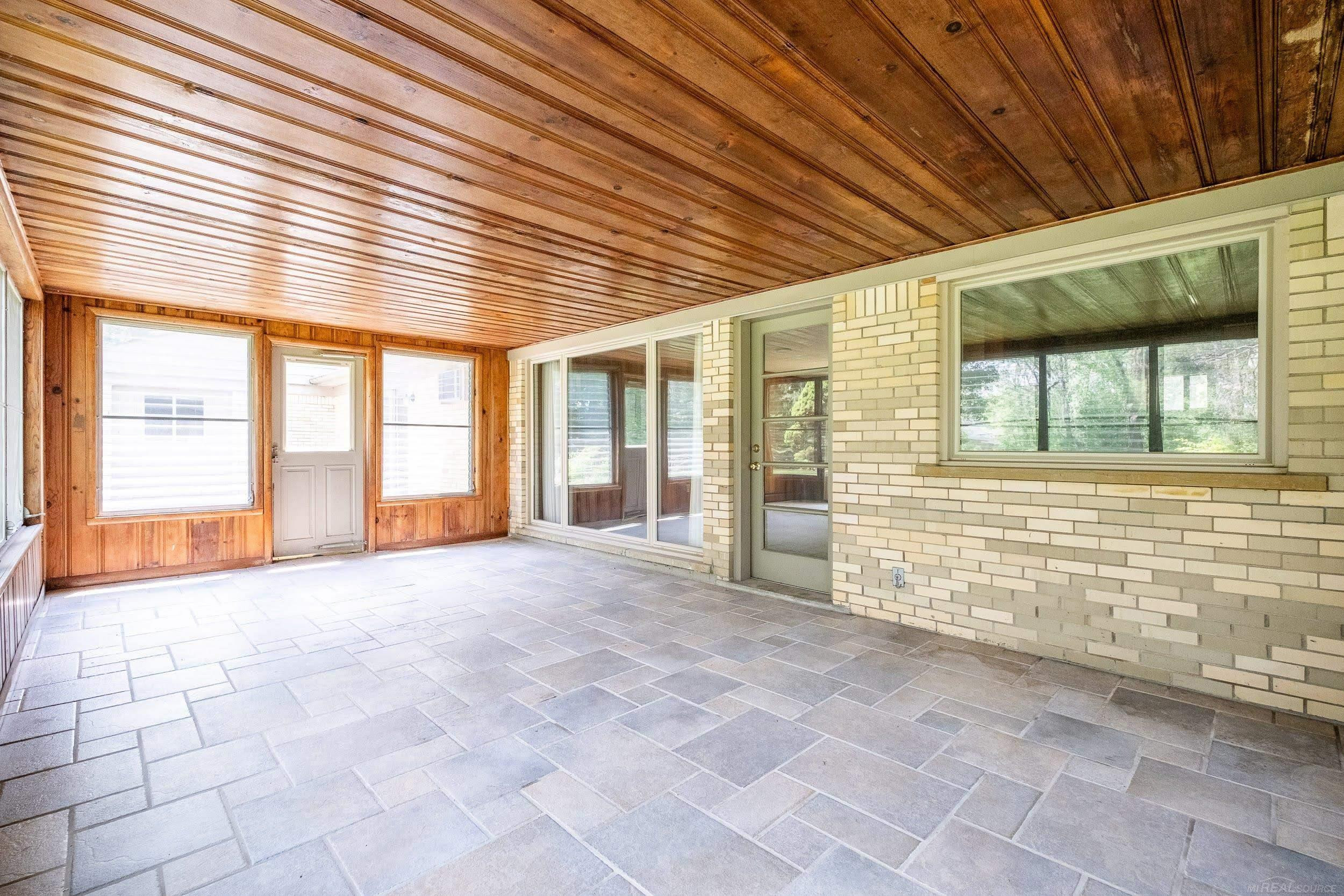 2800 Tewksbury Drive, Troy, MI 48098 — Photo 27