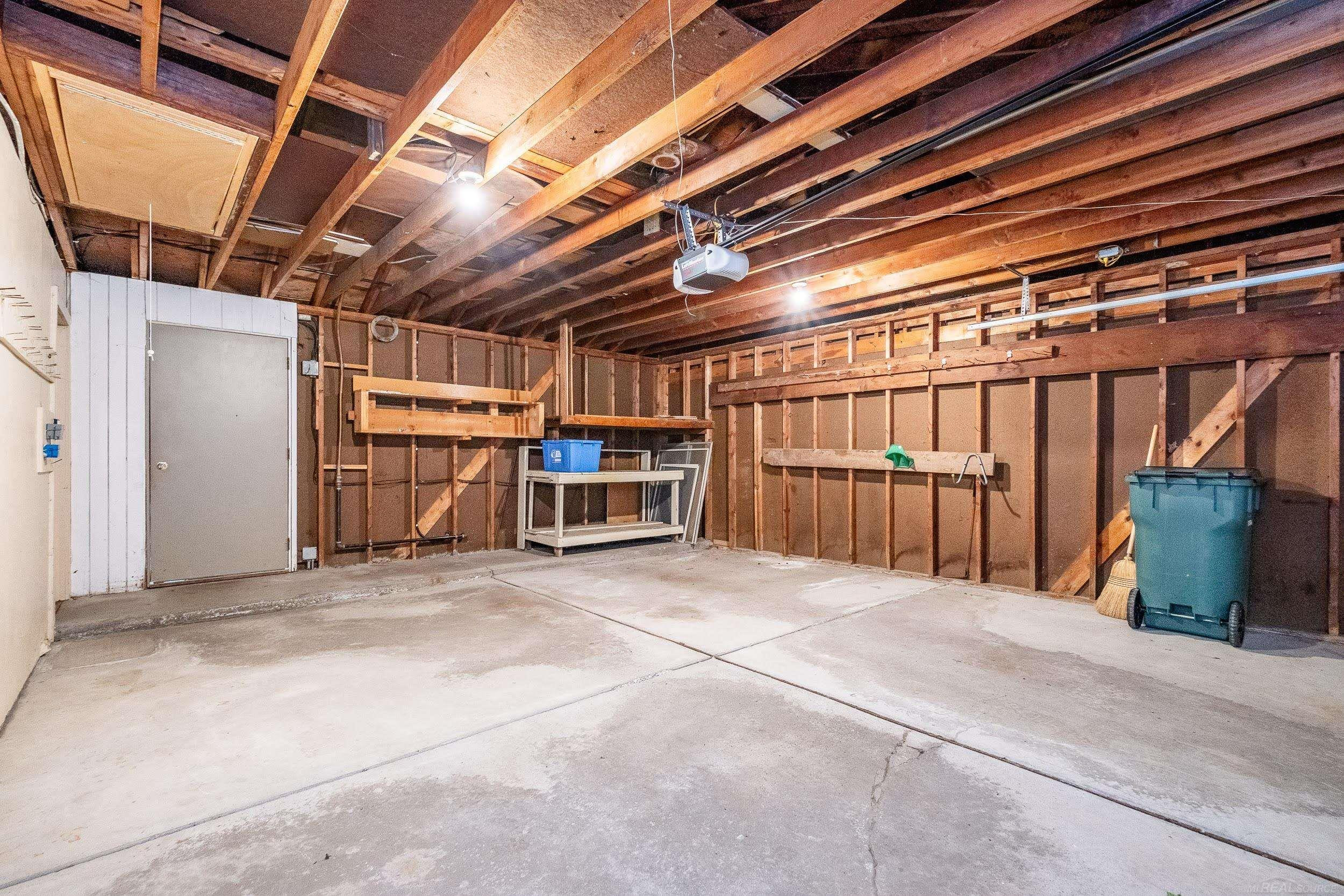 2800 Tewksbury Drive, Troy, MI 48098 — Photo 48
