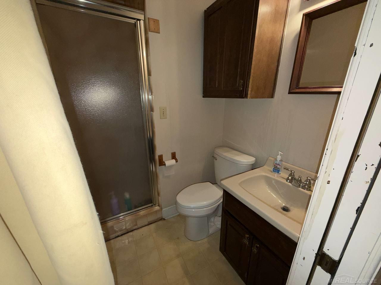 2206 N 5 Mile Road, Midland, MI 48642 — Photo 26