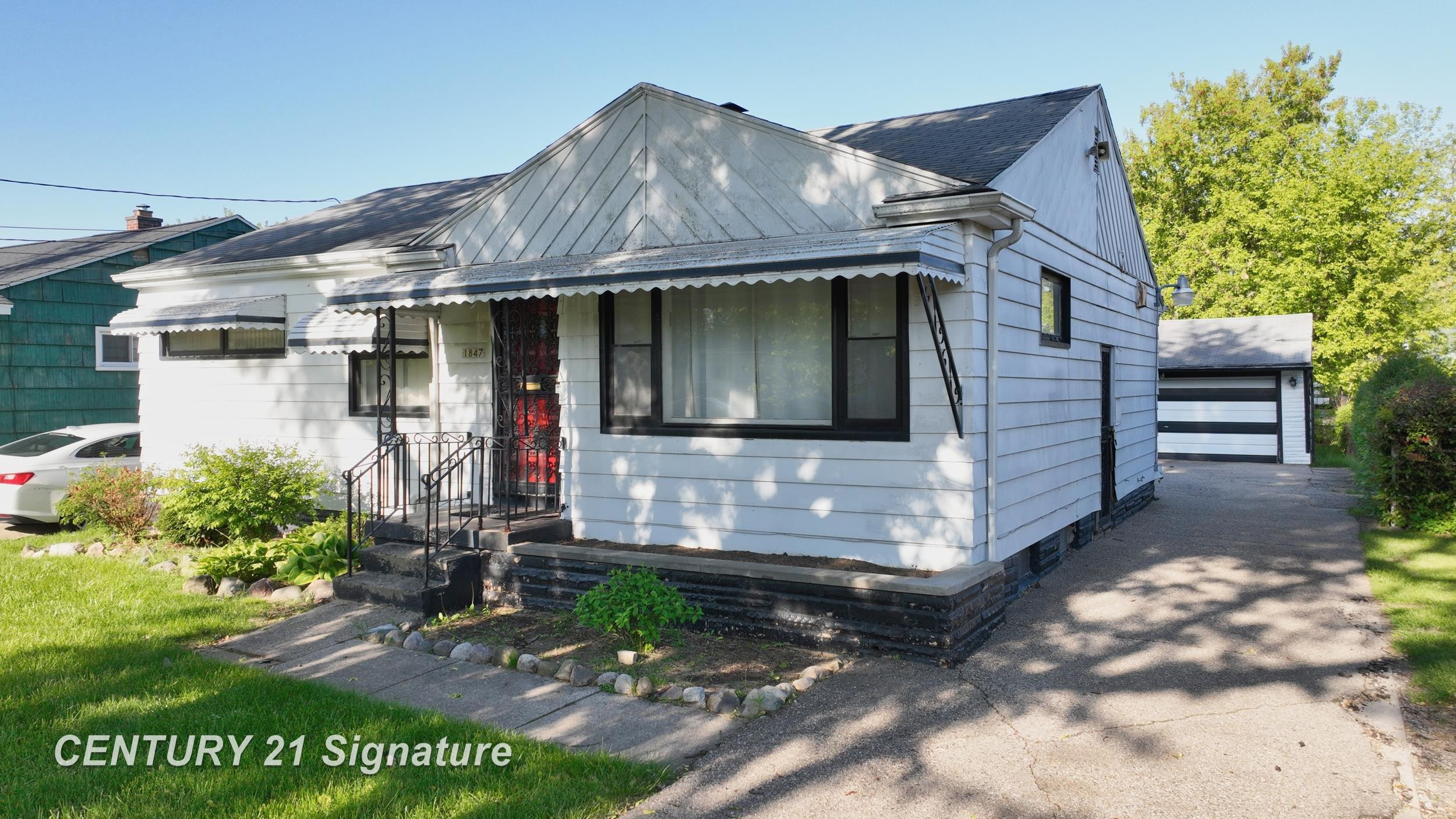 1847 Barks Street, Flint, MI 48503
