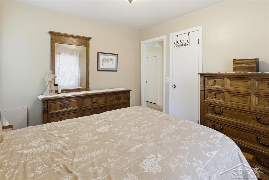 306 E Sugnet Road, Midland, MI 48642 — Photo 11
