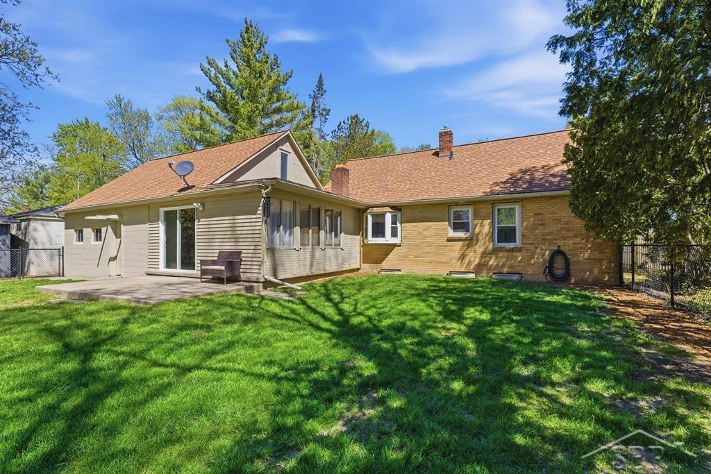 306 E Sugnet Road, Midland, MI 48642 — Photo 36