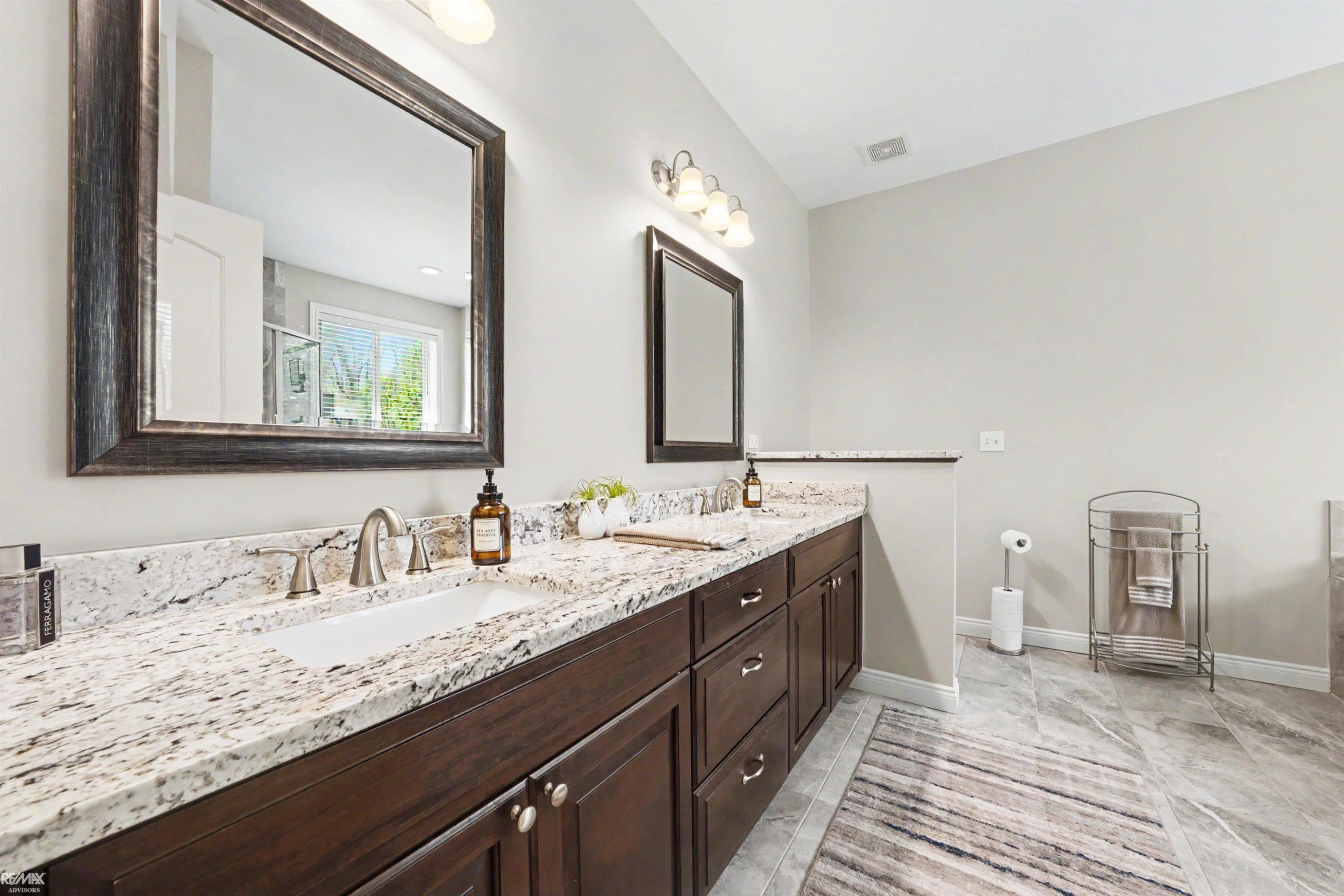 34389 Dante Drive, New Baltimore, MI 48047 — Photo 12