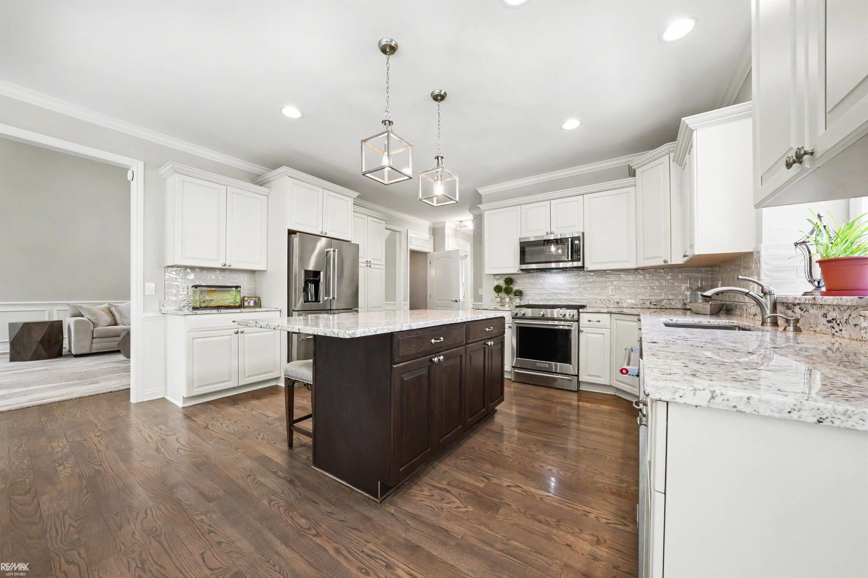 34389 Dante Drive, New Baltimore, MI 48047 — Photo 22