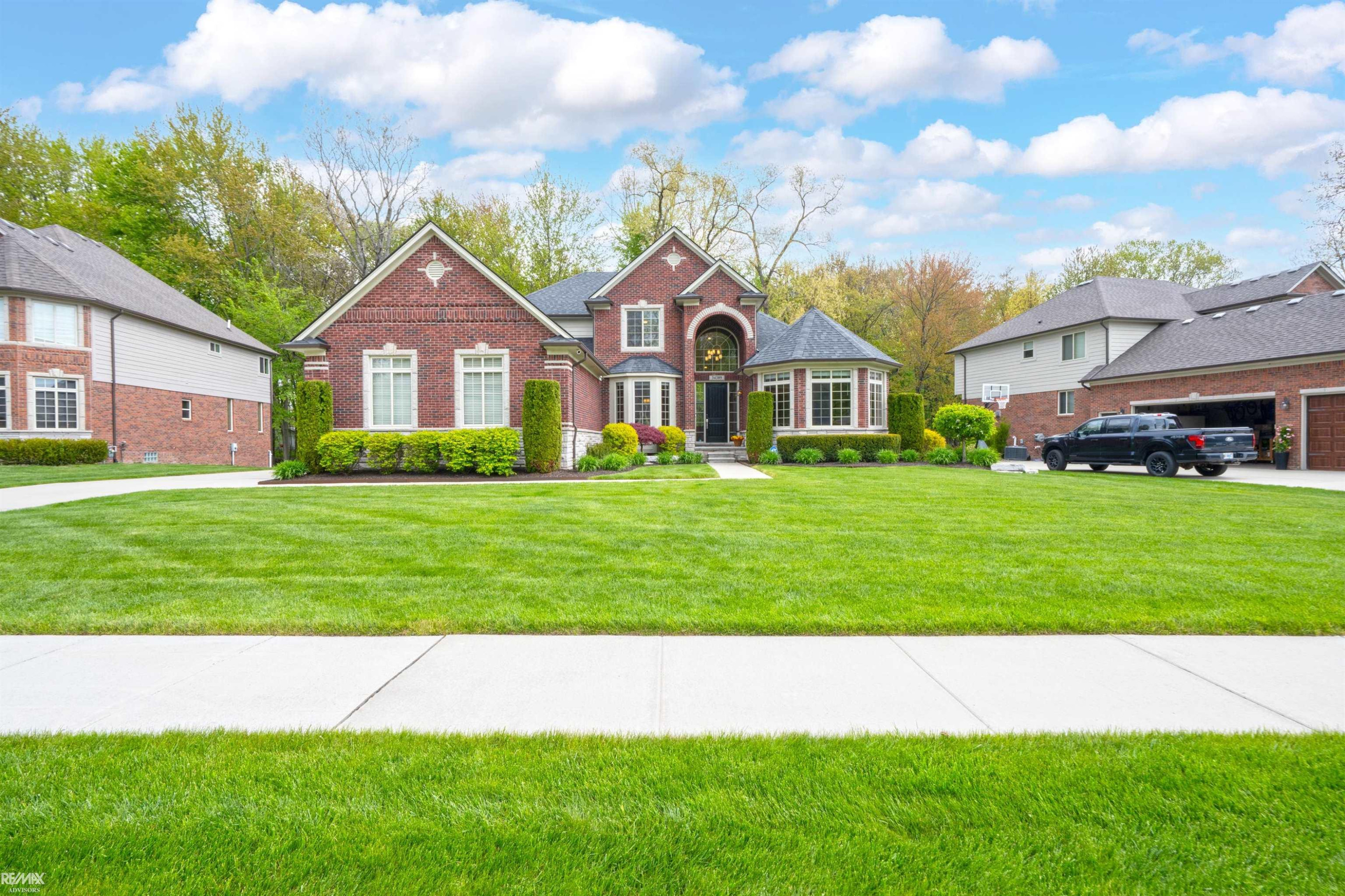 34389 Dante Drive, New Baltimore, MI 48047 — Photo 46