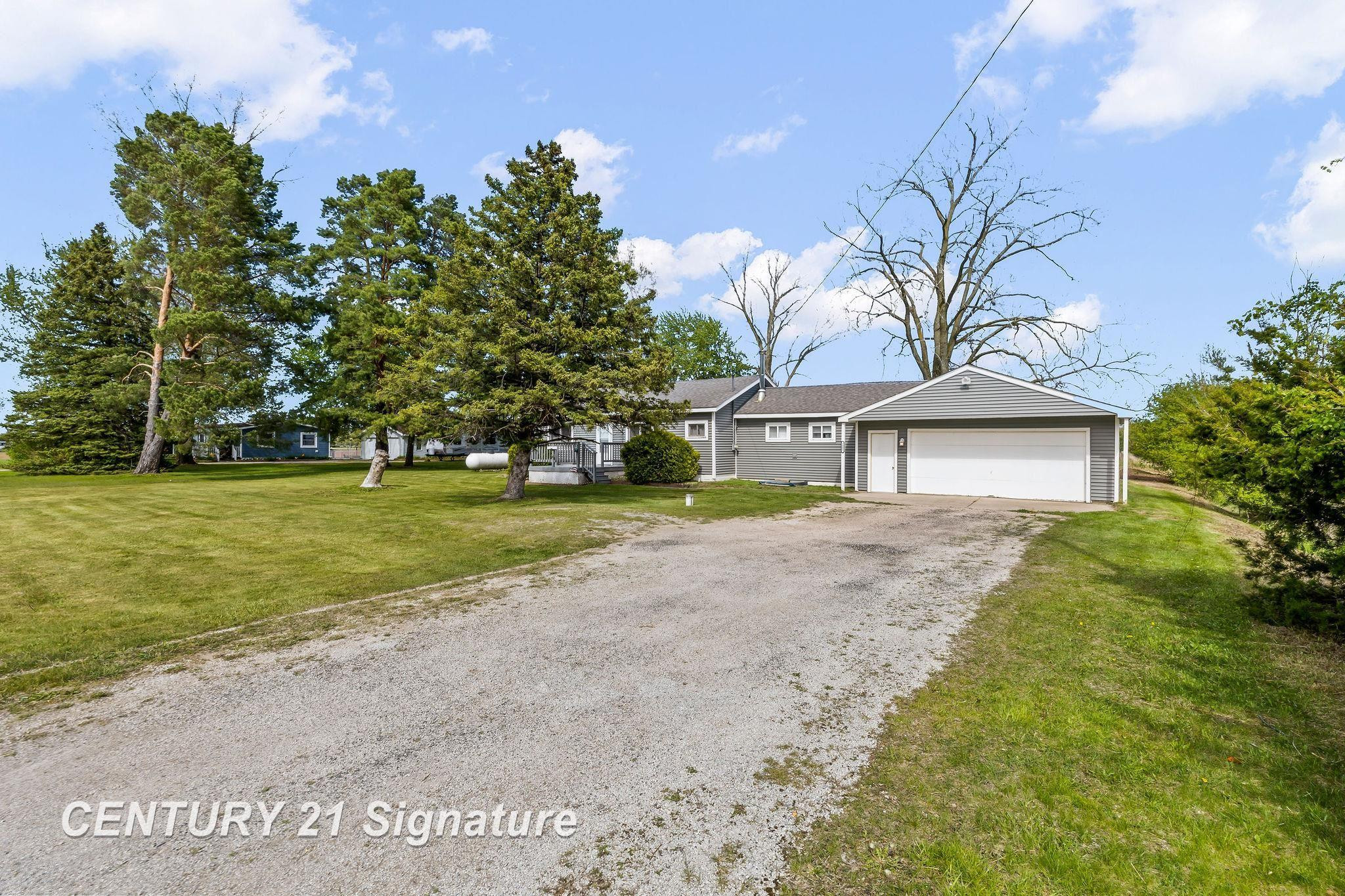 1005 S Meridian Road, Merrill, MI 48637 — Photo 34