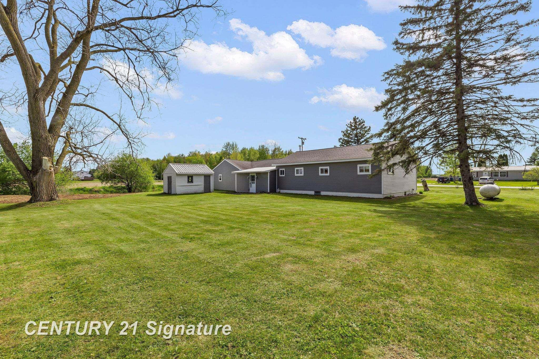1005 S Meridian Road, Merrill, MI 48637 — Photo 29