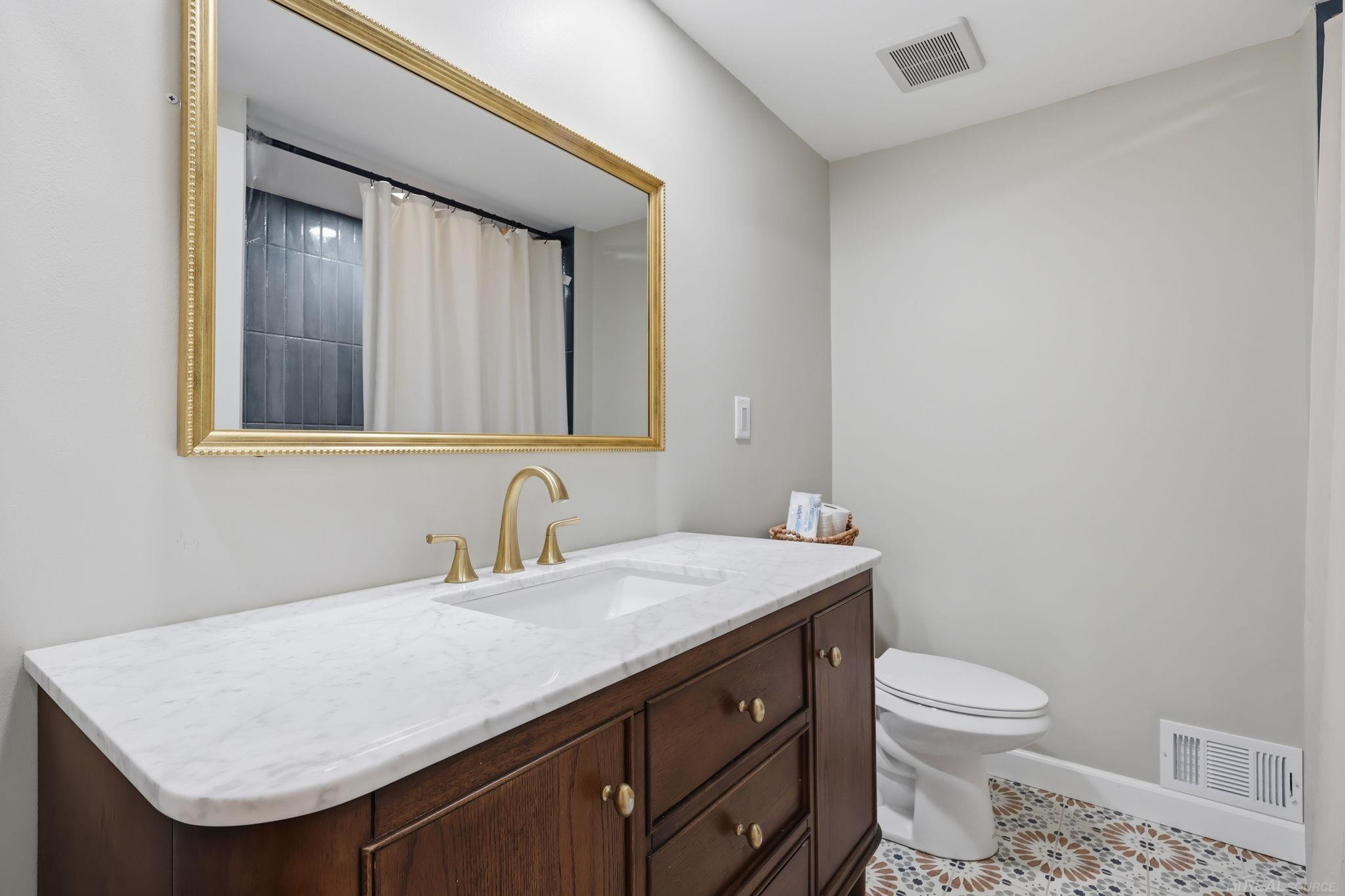 495 Lakes Edge Drive, Oxford, MI 48371 — Photo 17