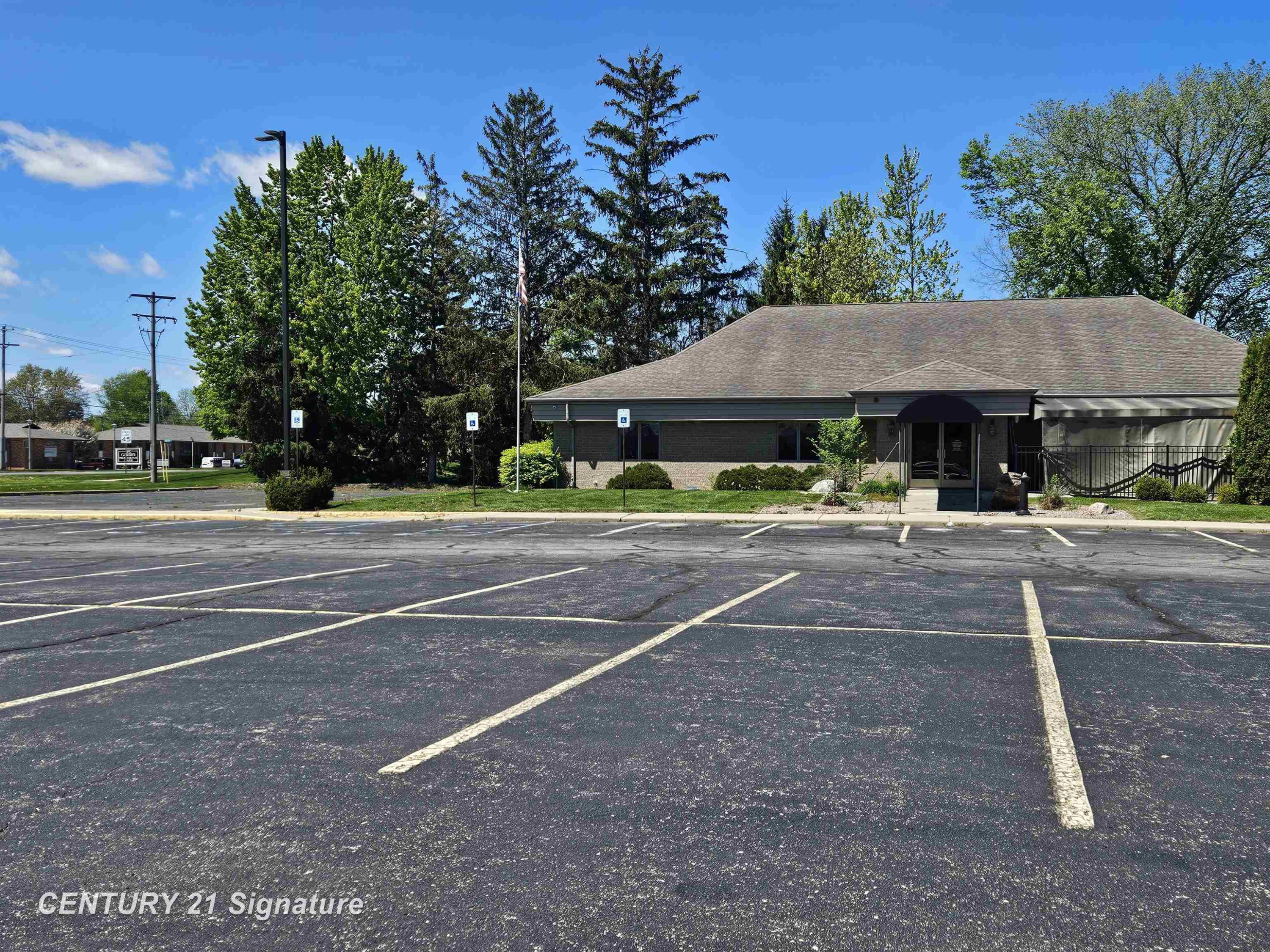 5530 Gratiot Road, Saginaw, MI 48638 — Photo 2