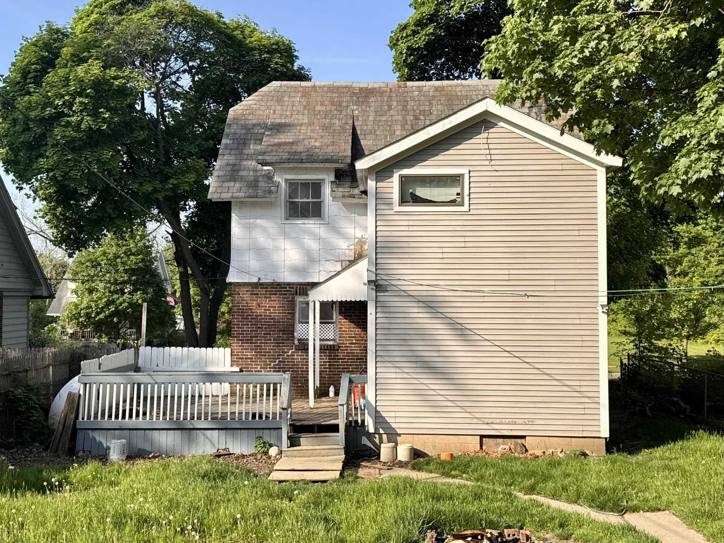 772 N Chevrolet Avenue, Flint, MI 48504 — Photo 2