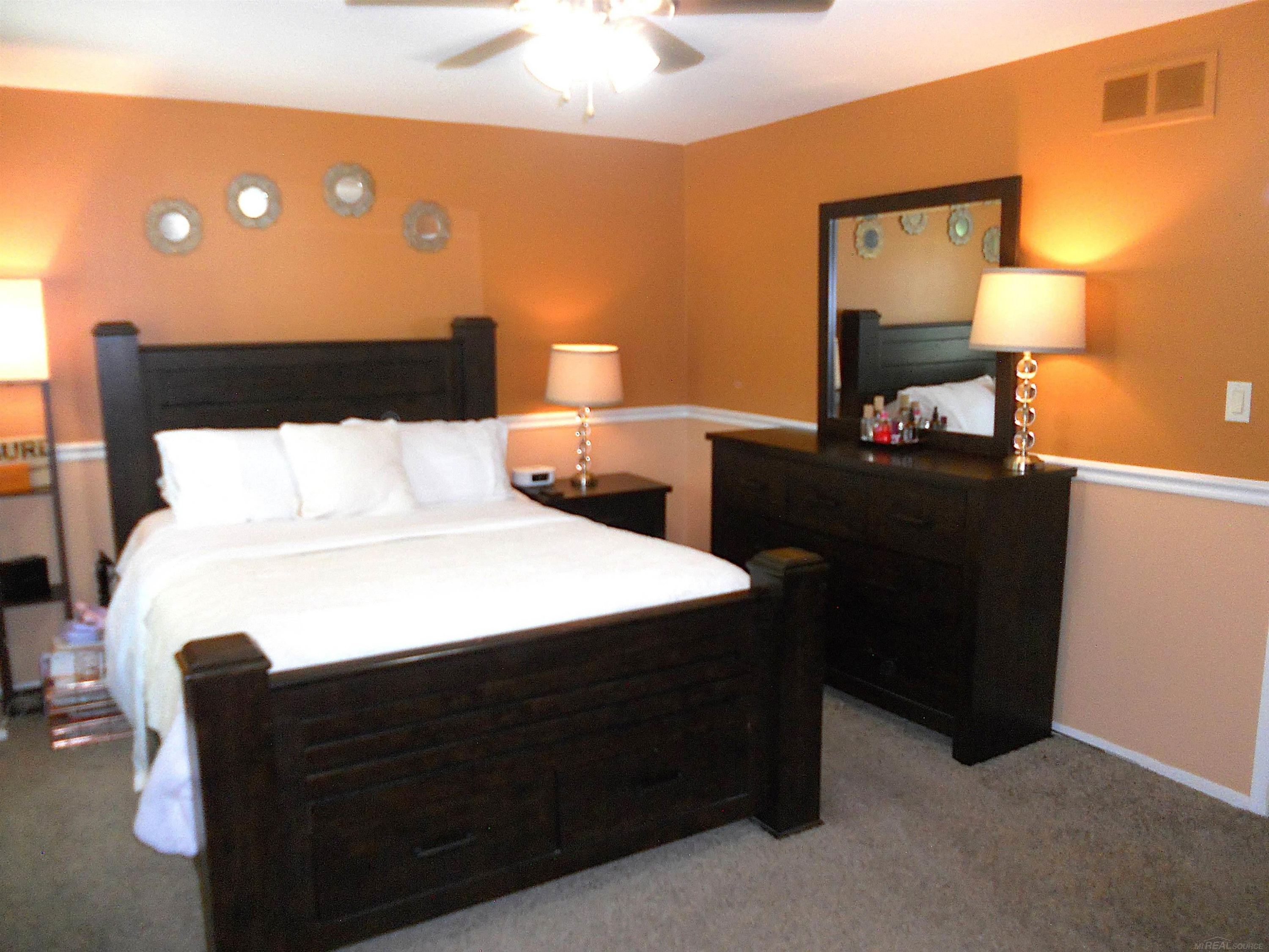 24541 SEATON CIRCUIT E. Drive, BLDG 2, UNIT 15., Warren, MI 48091 — Photo 40
