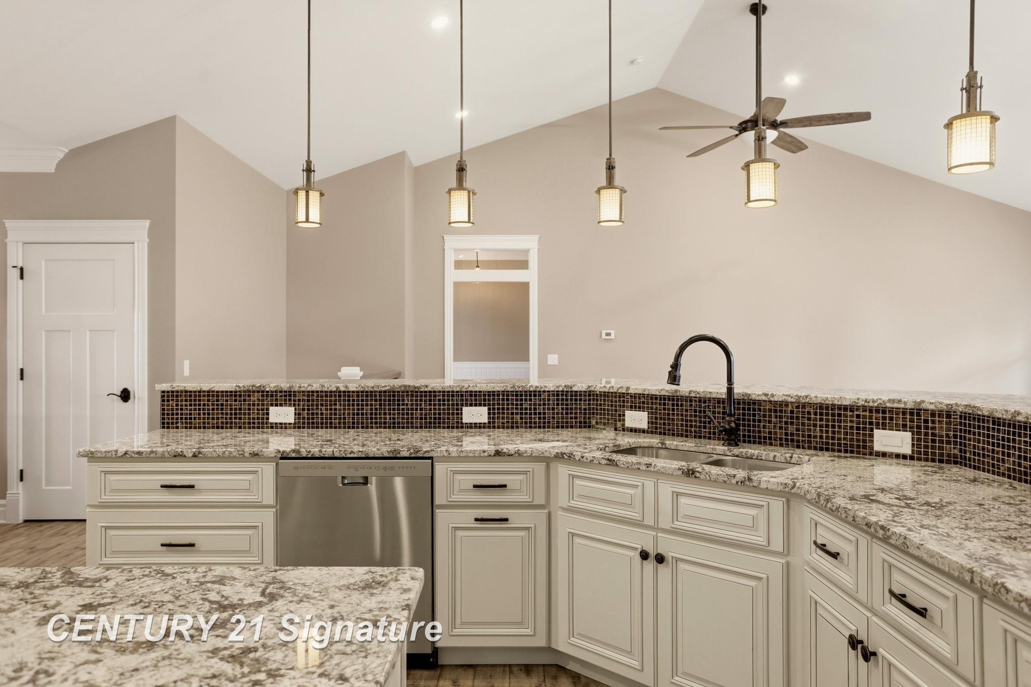 6022 Shadbush Drive, Saginaw, MI 48603 — Photo 12